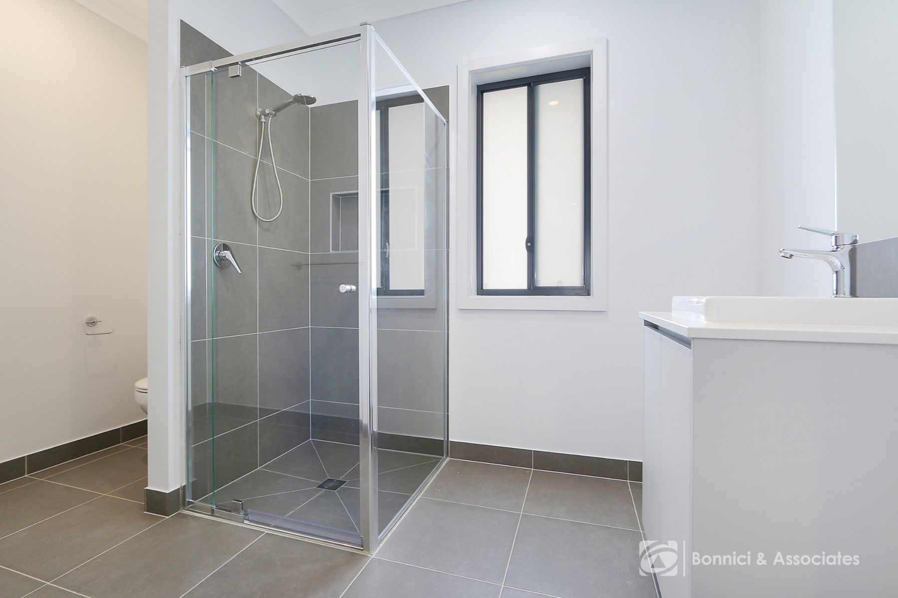 15 Correa Street, Yarrawonga VIC 3730, Yarrawonga - Thumbnail 6