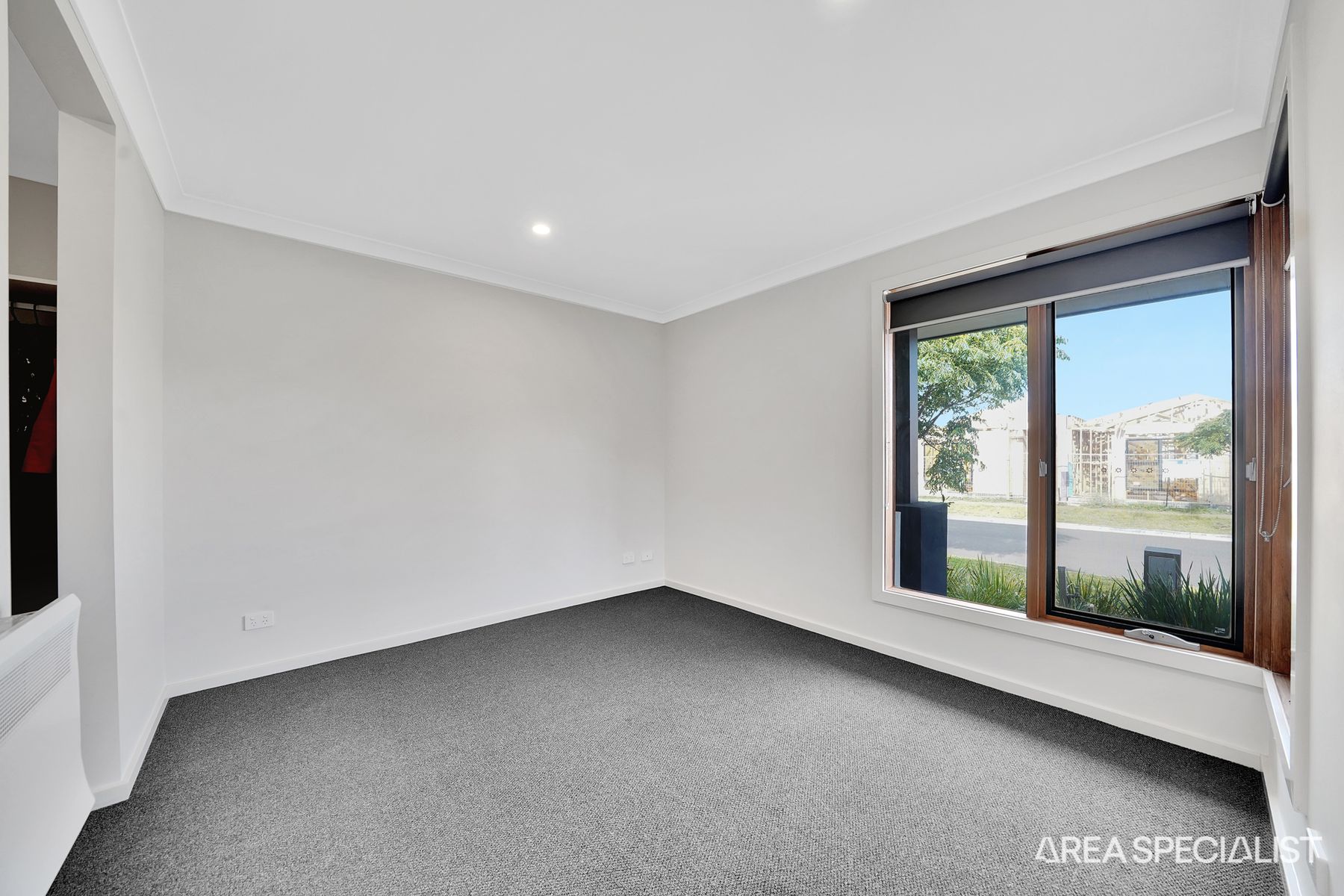 8 Samuel Road, Weir Views, Weir Views - Thumbnail 4