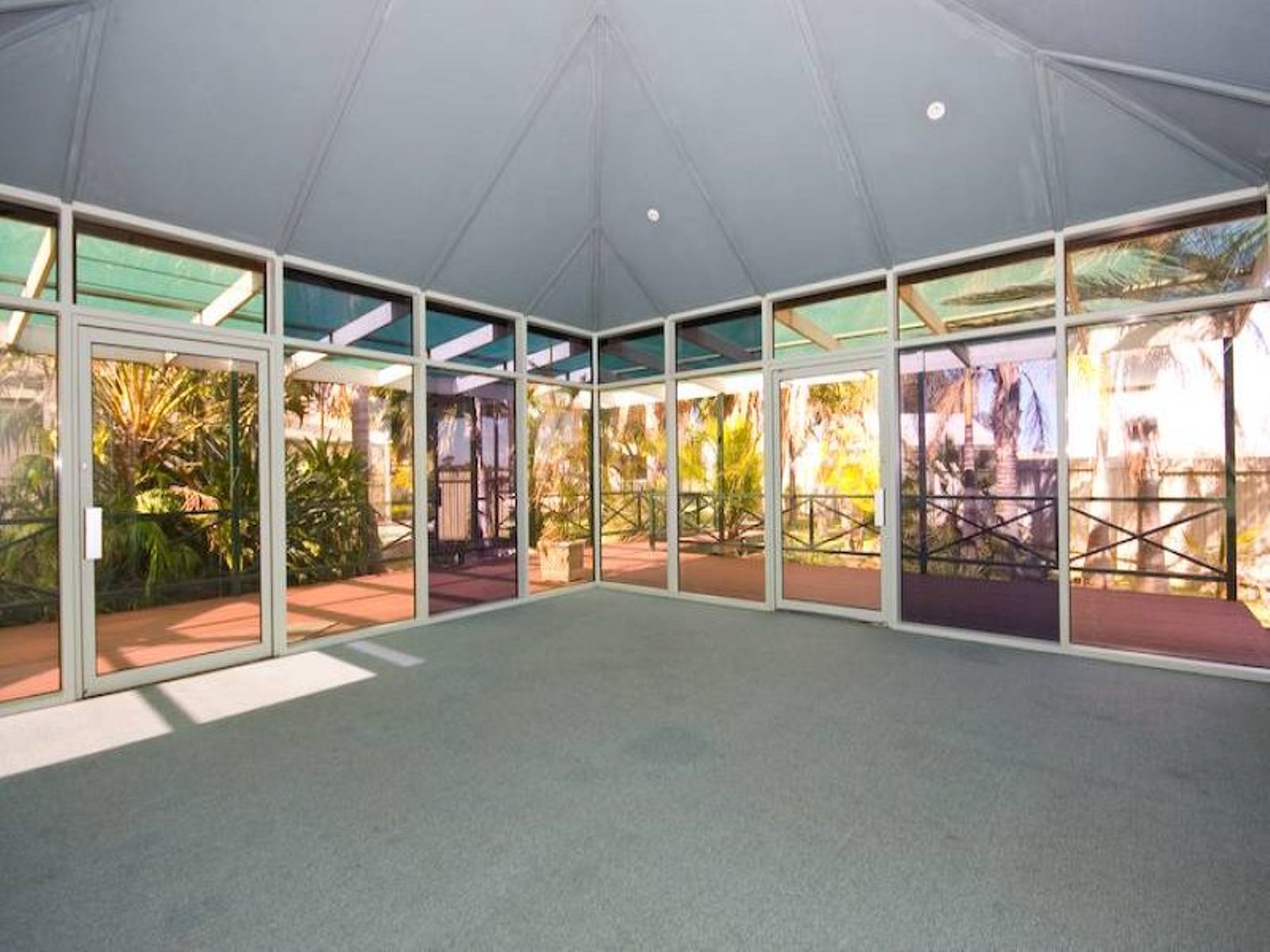 2 Leng Close, Nichols Point - Thumbnail 8