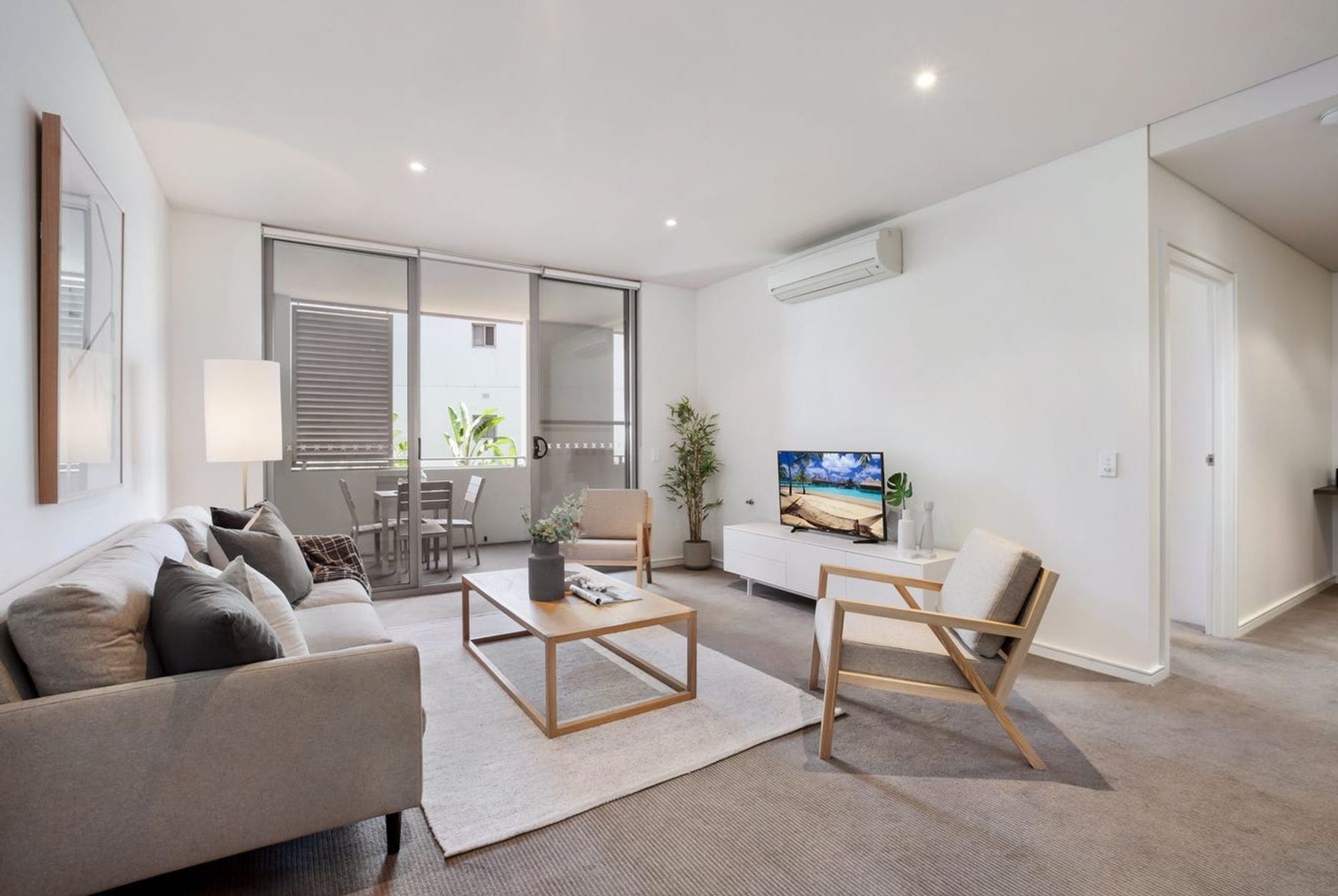 61/54a Blackwall Point Road, Chiswick, NSW 2046