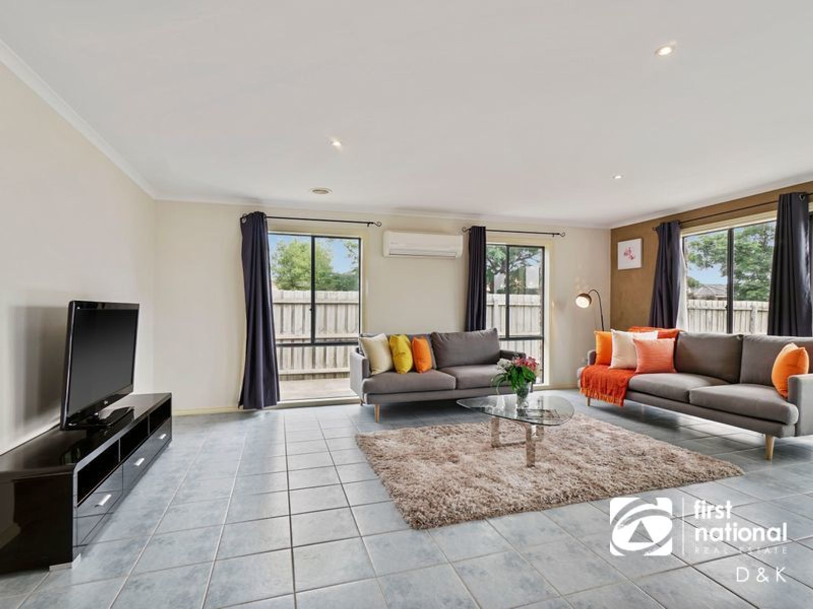 1 Clyde Close, Taylors Hill VIC 3037, Taylors Hill - Thumbnail 2