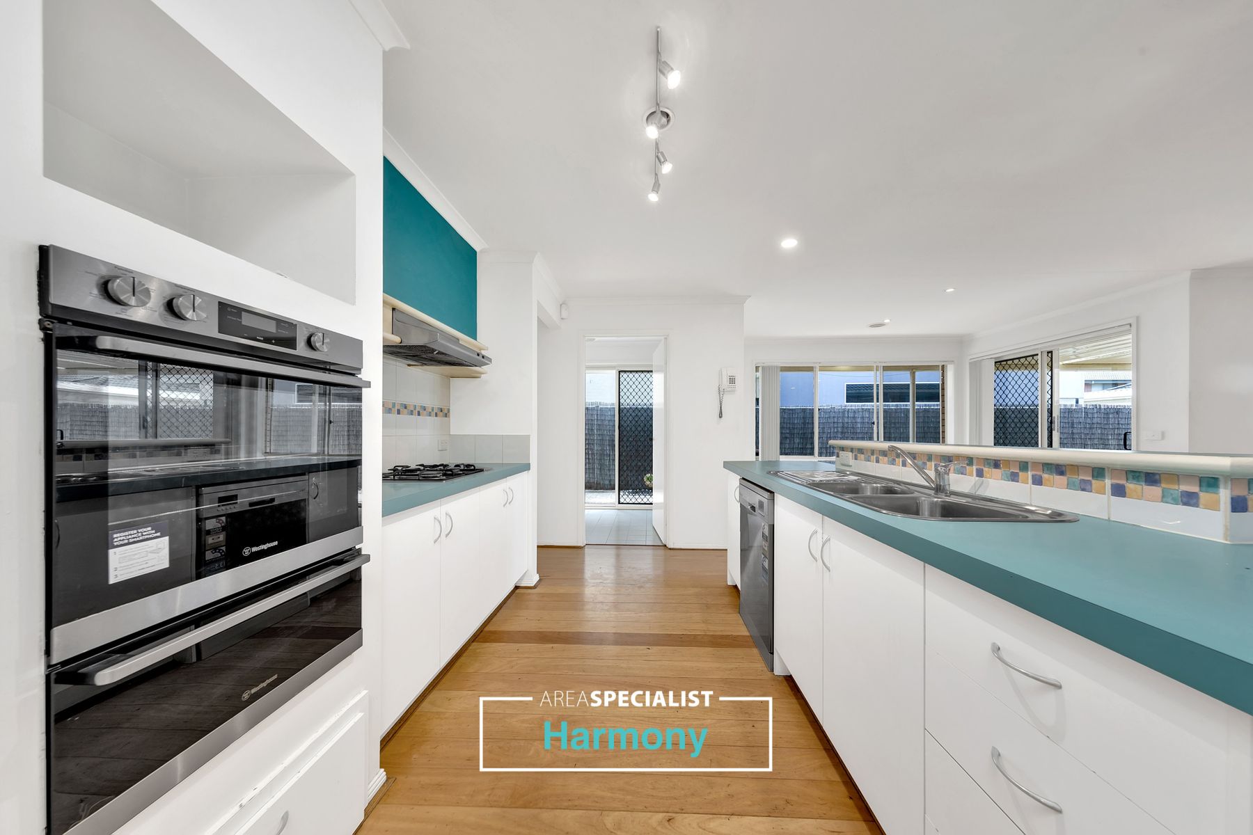 3 Lake Eyre Place, Caroline Springs, VIC 3023, Caroline Springs - Thumbnail 7
