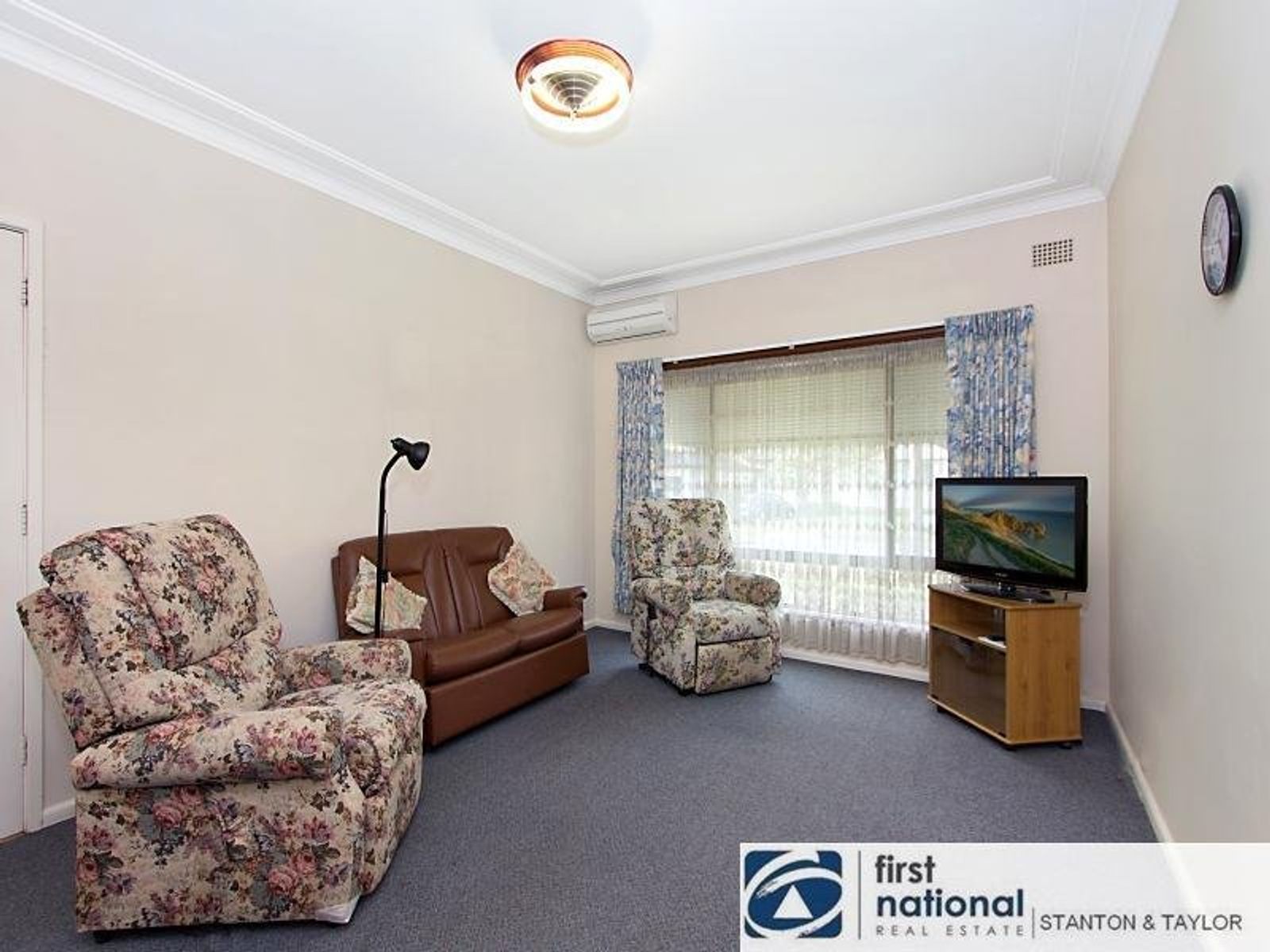 14 Barlow Street, Cambridge Park - Thumbnail 4