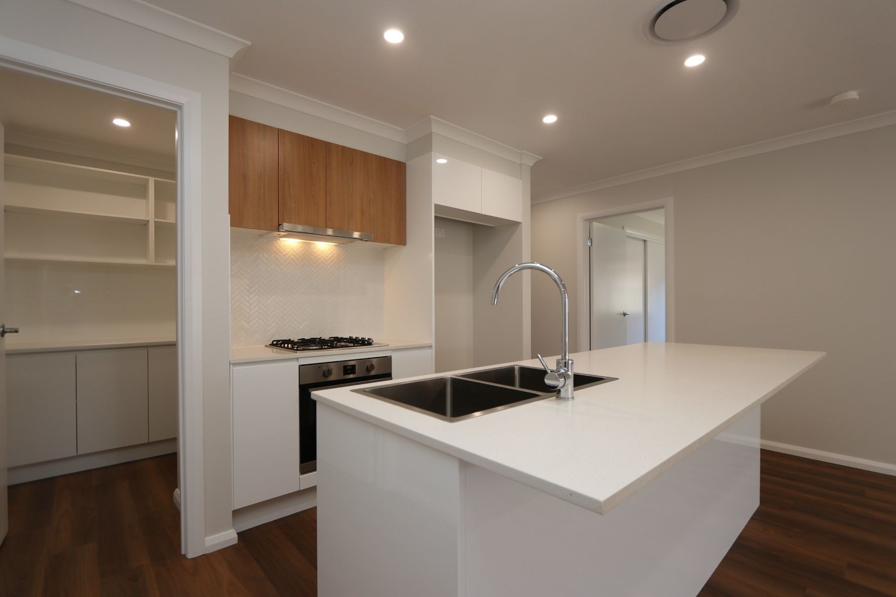 6 Duchess Place, Goulburn NSW 2580, Goulburn - Thumbnail 2
