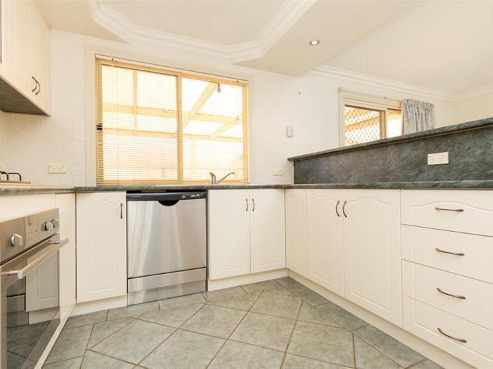 17 Burnside Way, Mildura - Thumbnail 6