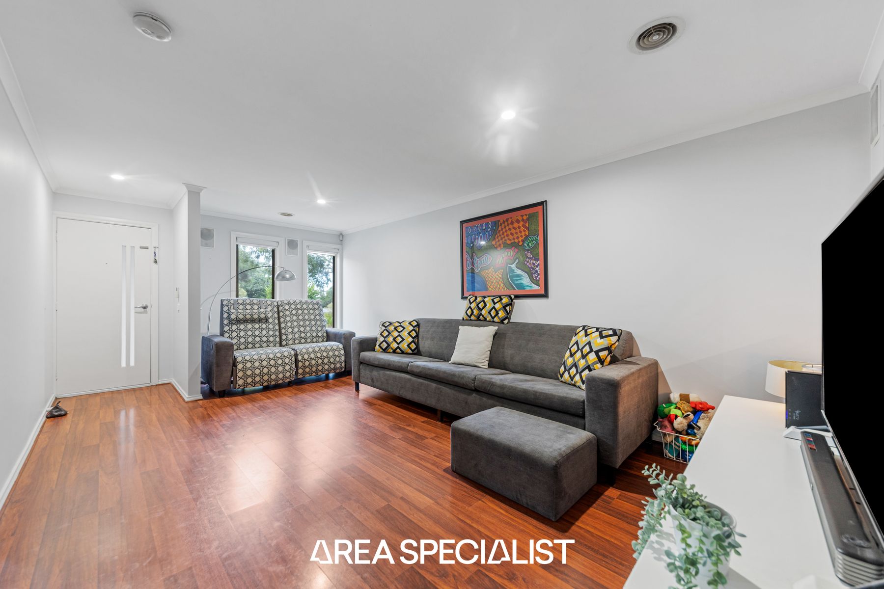 23 Bohemia Crescent, Pakenham, VIC 3810, Pakenham - Thumbnail 3