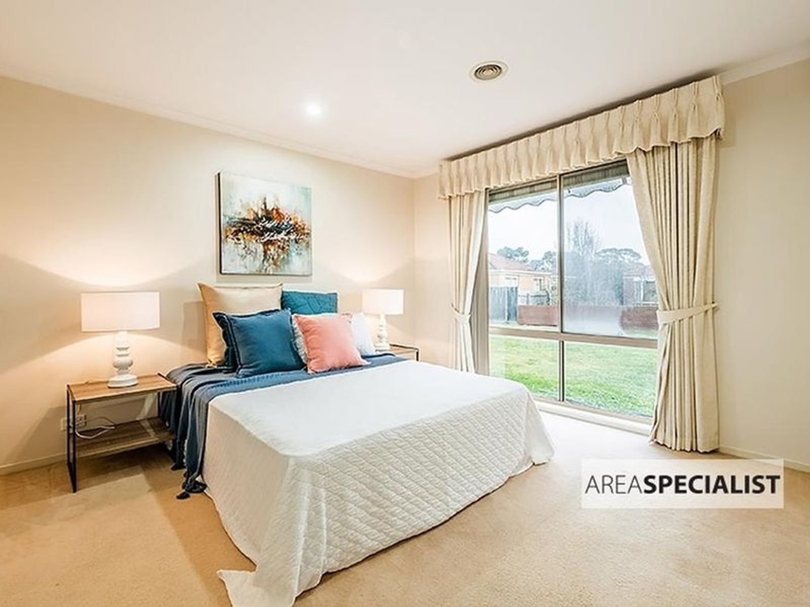 40 May Gibbs Crescent, Lynbrook, VIC 3975, Lynbrook - Thumbnail 3