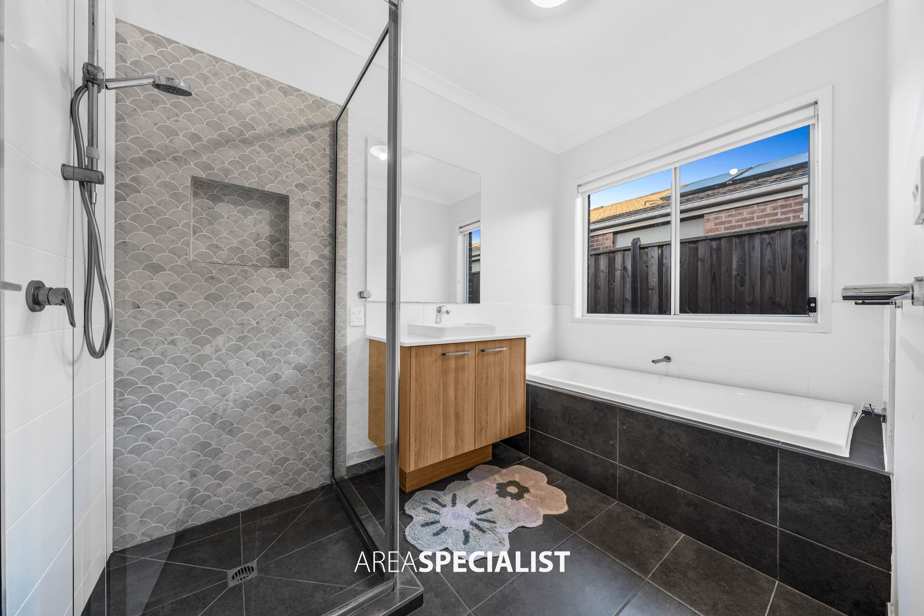 47 Ezra Street, Cranbourne East, Cranbourne East - Thumbnail 8