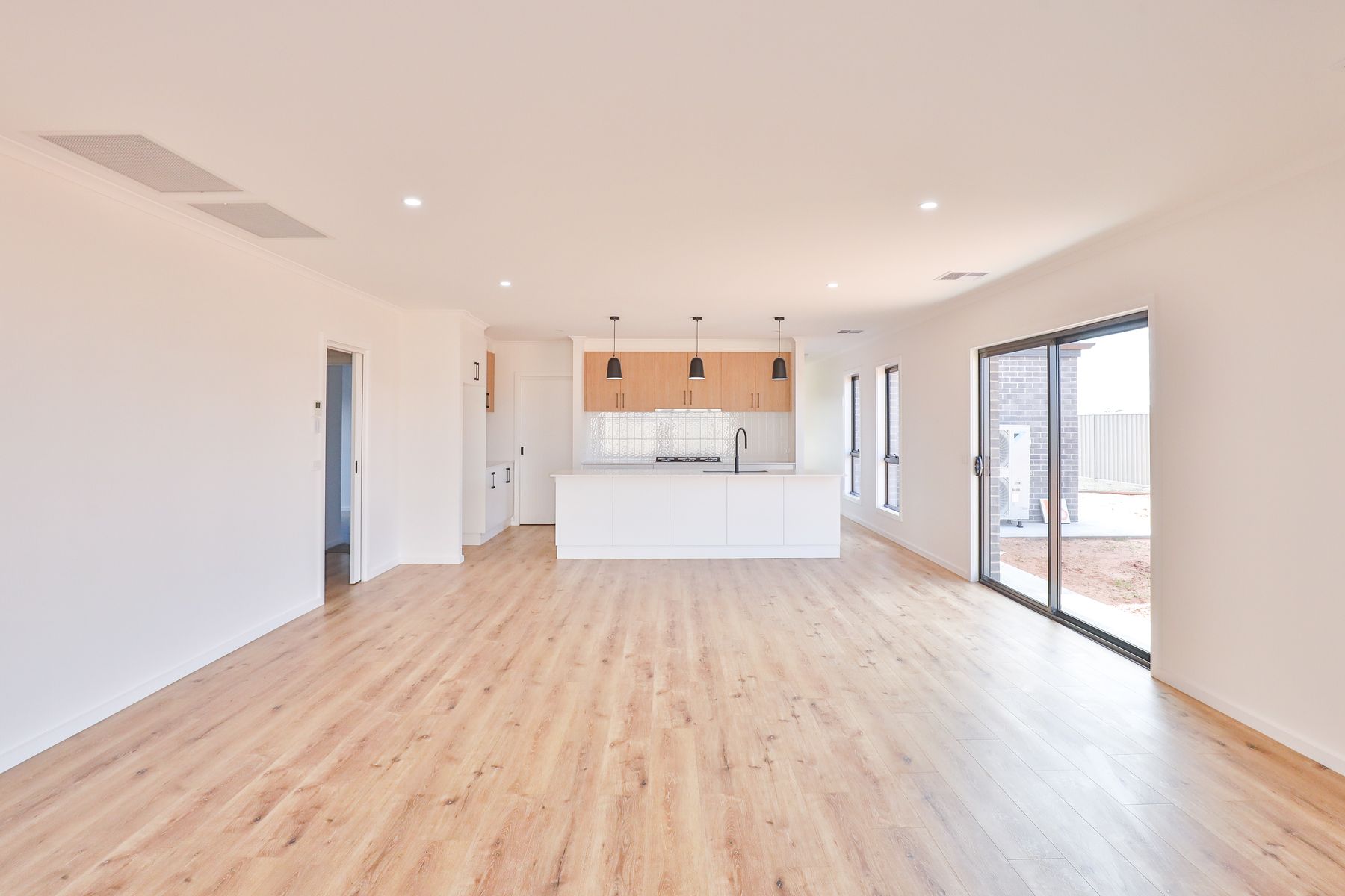 16 Cook Drive, Red Cliffs - Thumbnail 8