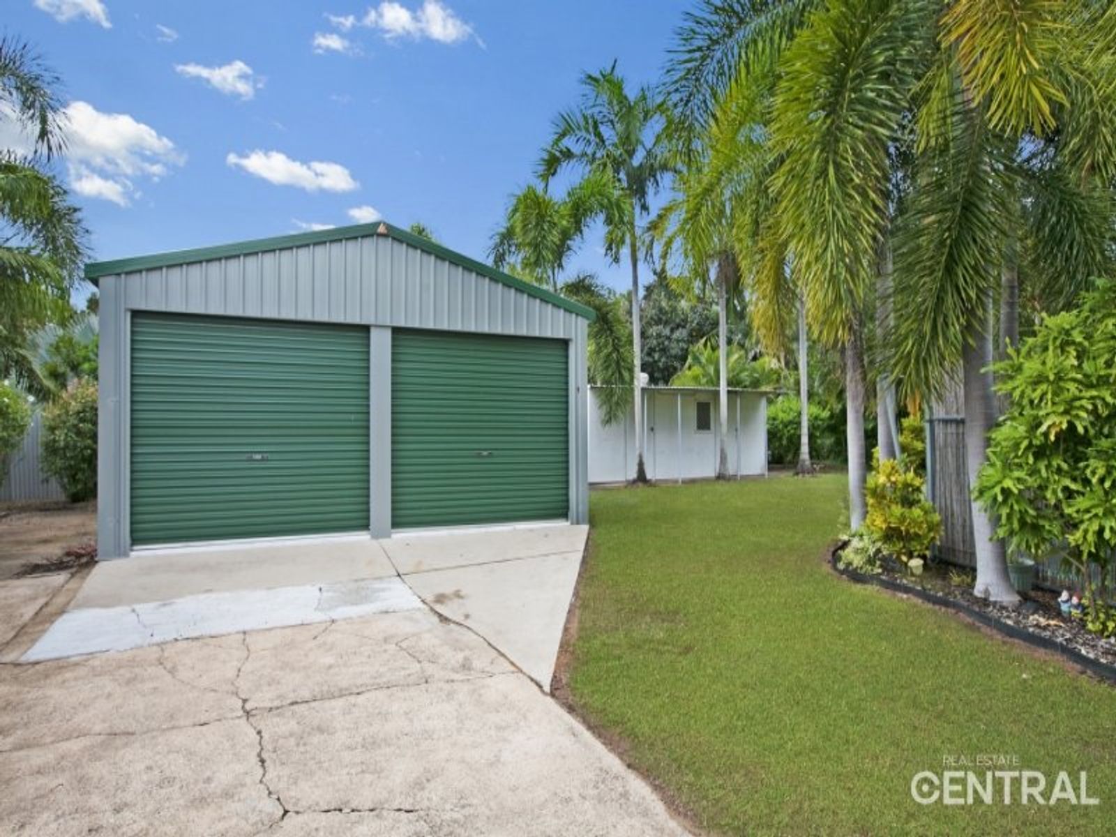 21 Boucaut Crescent, Malak NT 0812, Malak - Thumbnail 2
