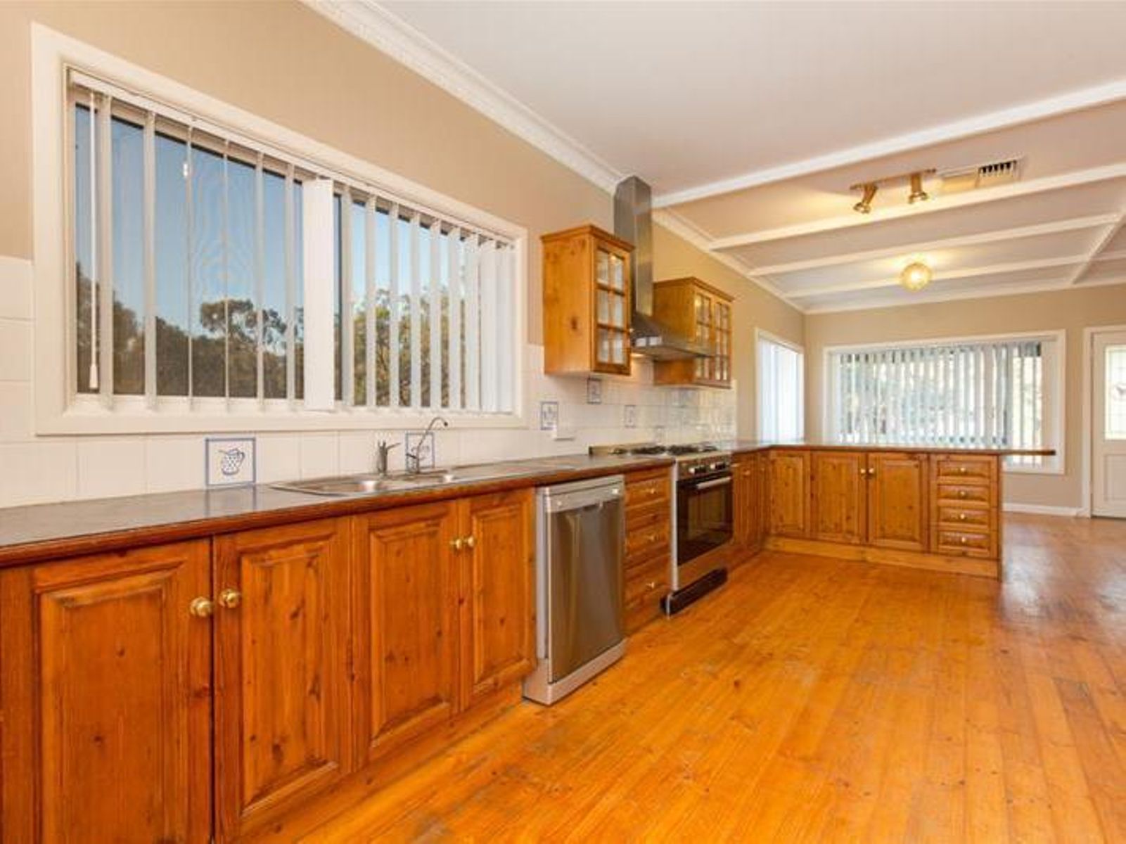 154 Ryan's Road, Curlwaa - Thumbnail 7