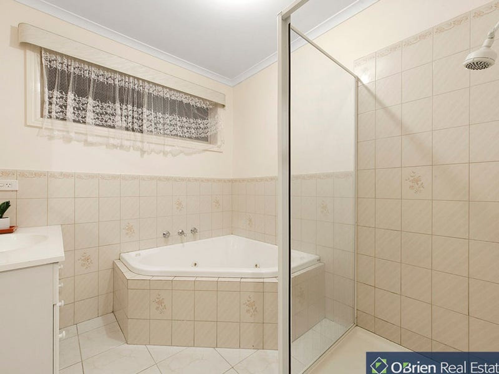 44 Matthew Flinders Avenue, Endeavour Hills, VIC 3802, Endeavour Hills - Thumbnail 6
