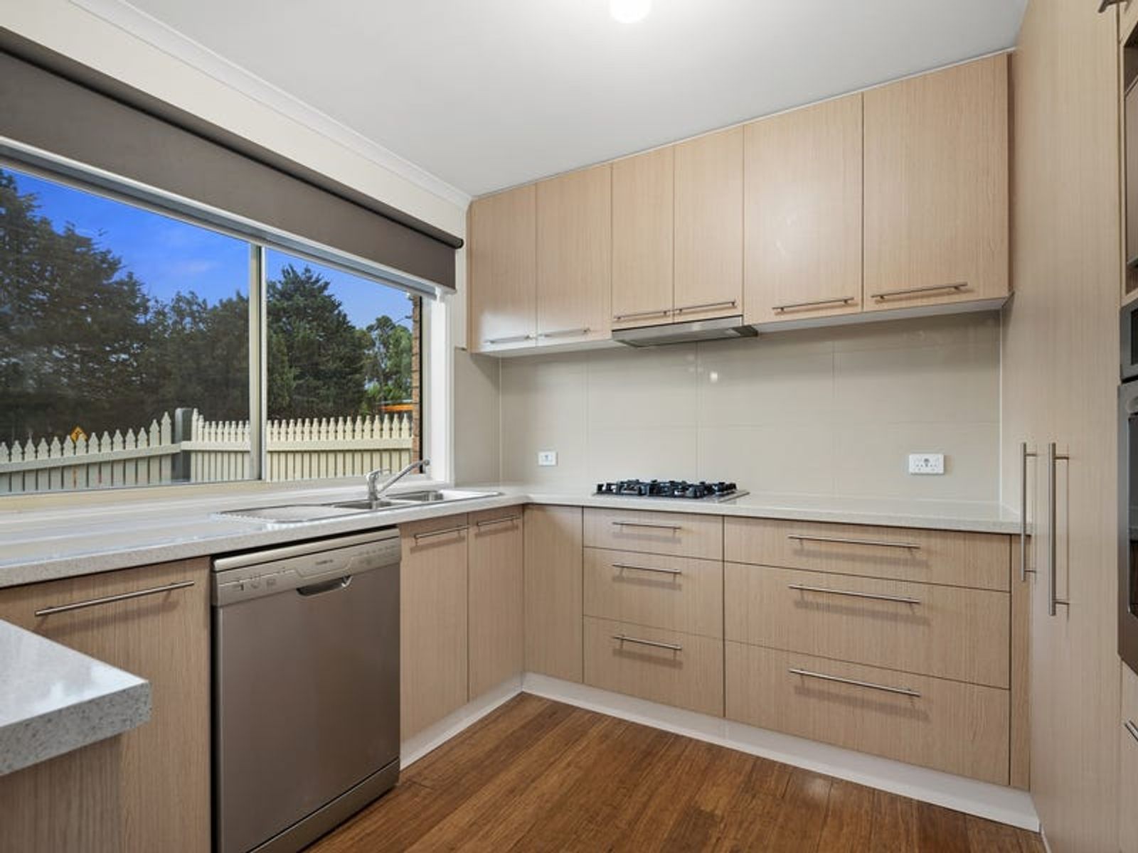 1/116 John Fawkner Drive, Endeavour Hills, VIC 3802, Endeavour Hills - Thumbnail 4