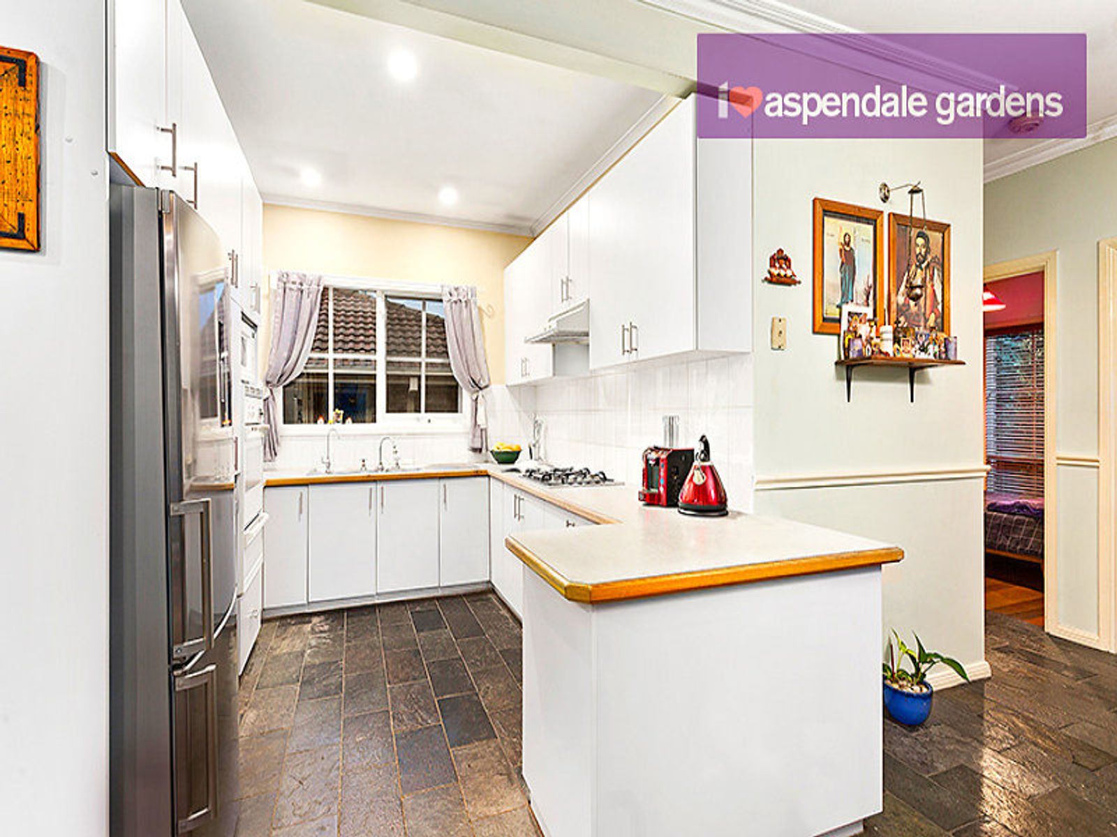 11 Llewellyn Avenue, Aspendale Gardens, VIC 3195, Aspendale Gardens - Thumbnail 4