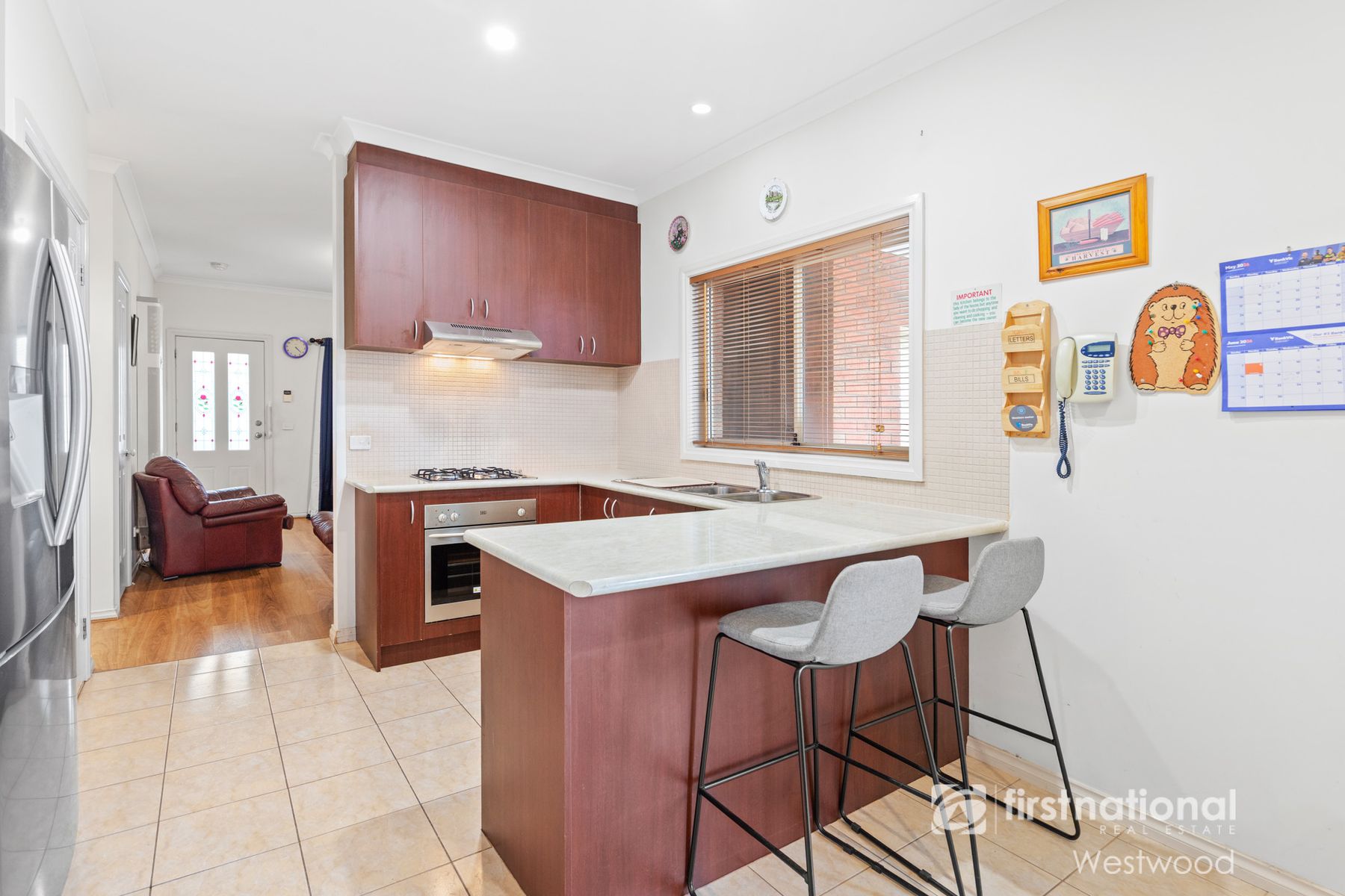 9 Emu Court, Werribee VIC 3030, Werribee - Thumbnail 2