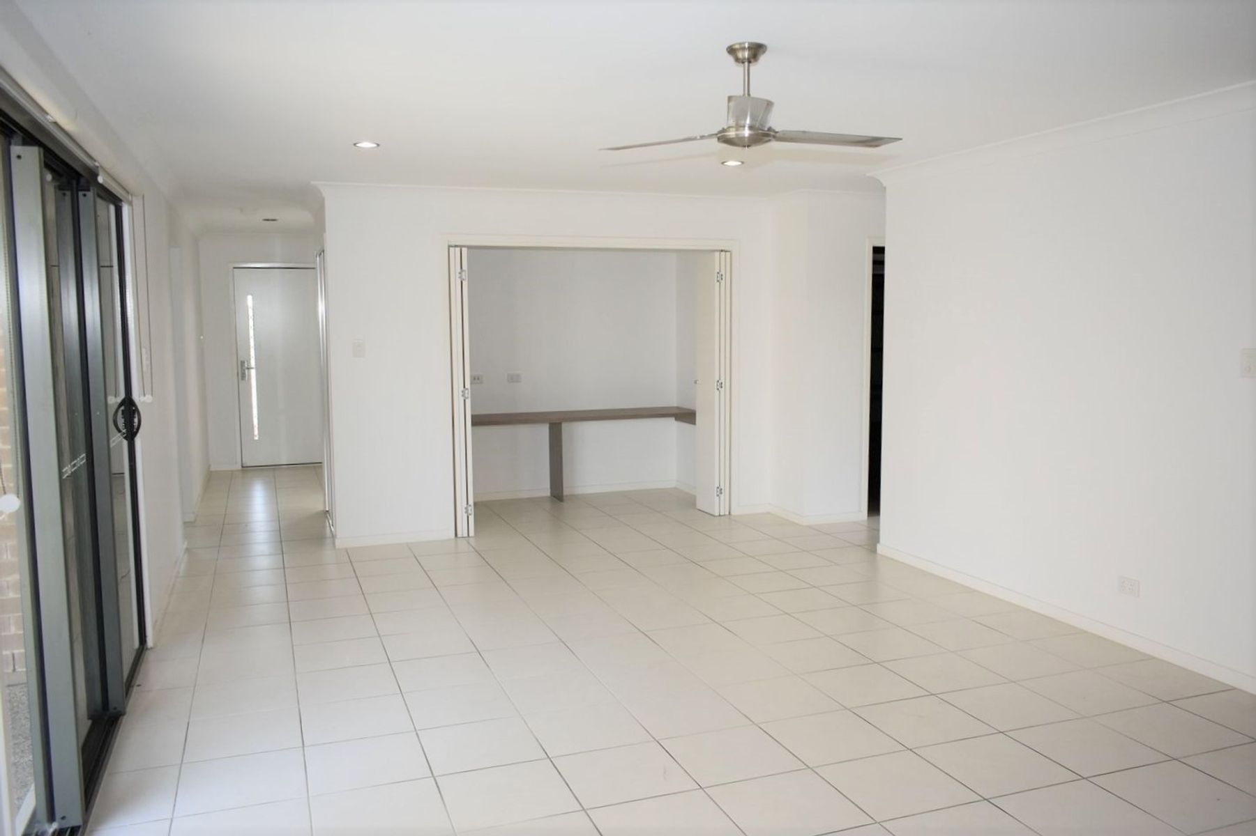 1/13 Moreton Drive, Rural View QLD 4740, Rural View - Thumbnail 3