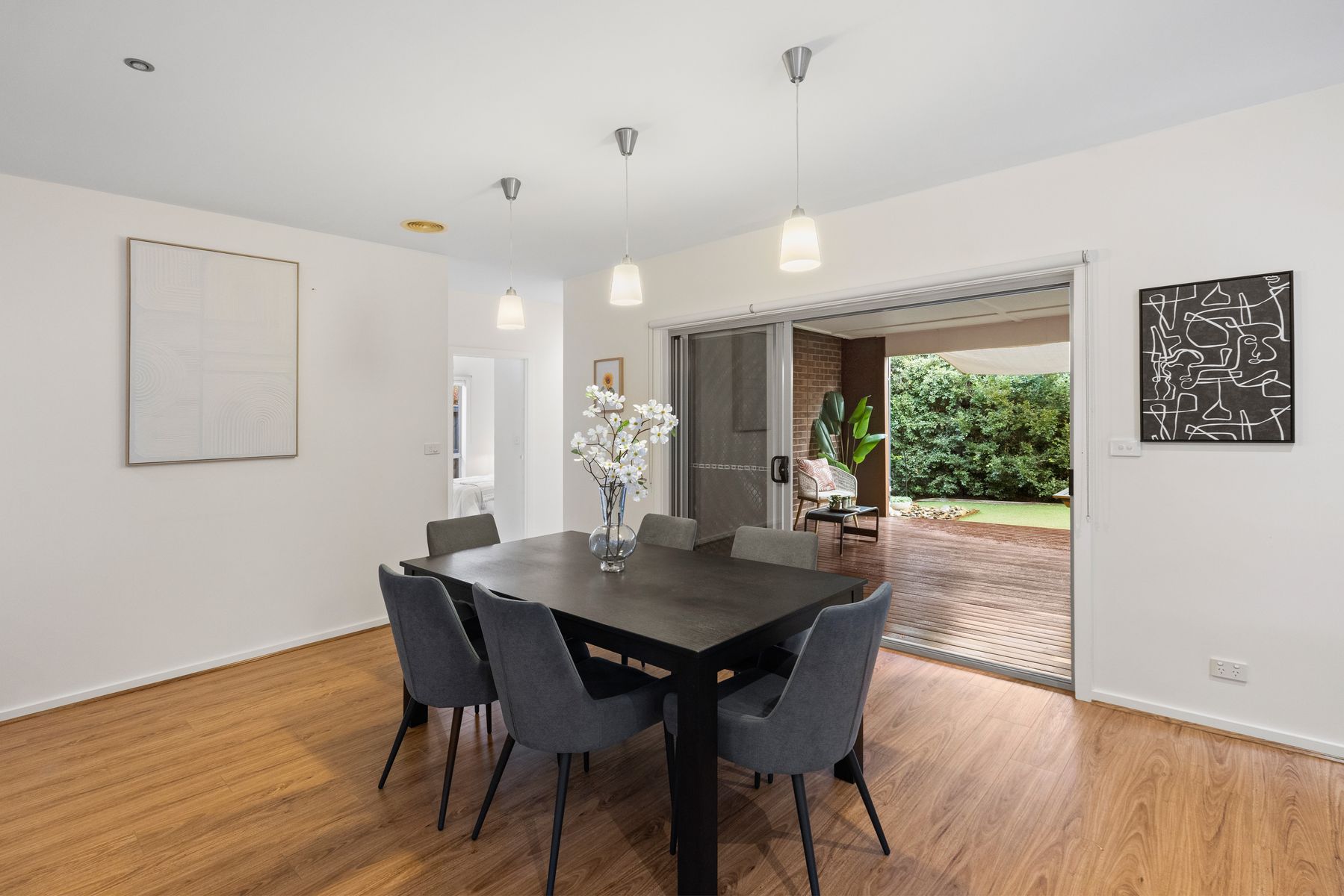 4 Chlorinda Road, Tarneit, VIC 3029, Tarneit - Thumbnail 6