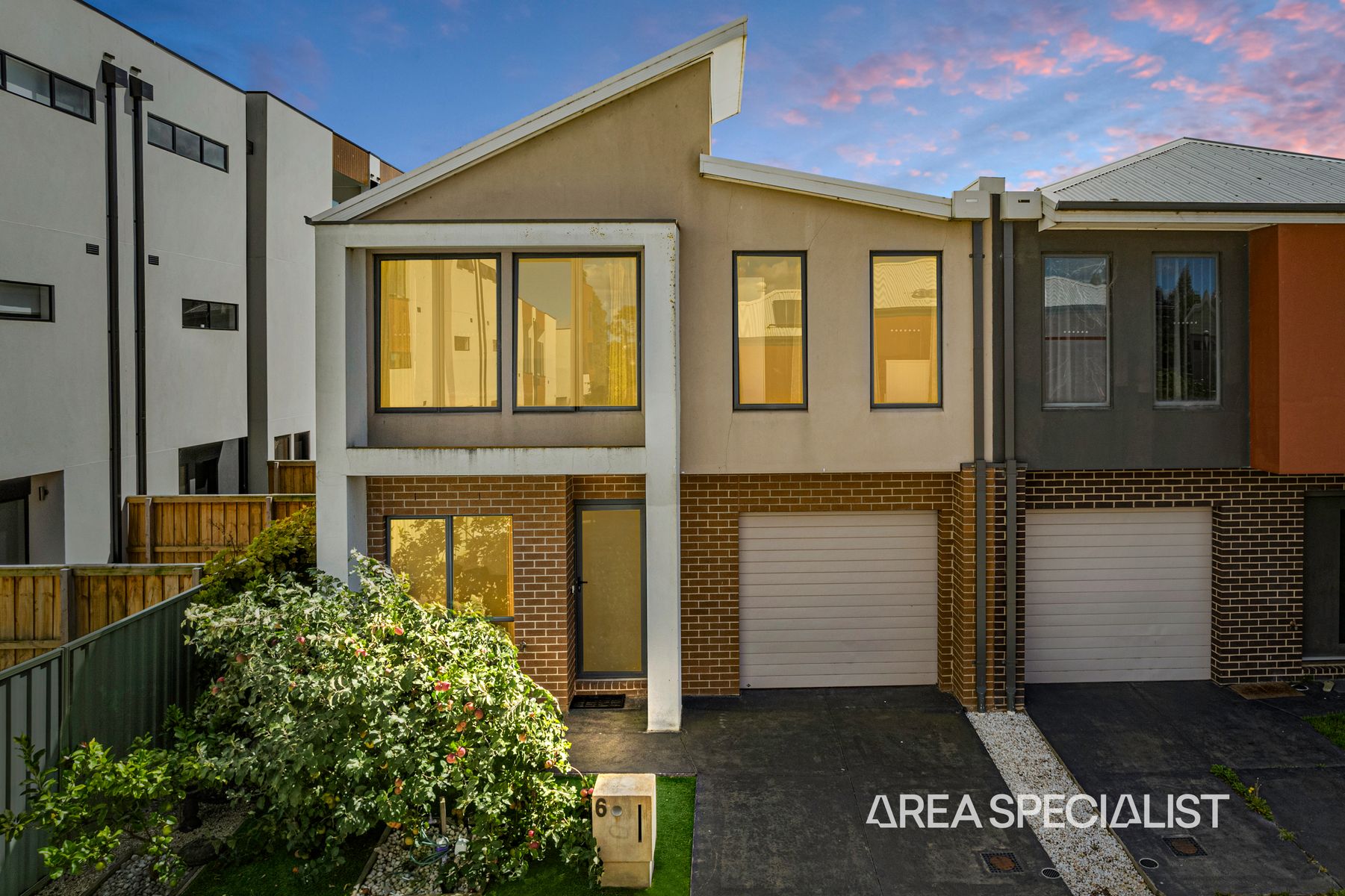 6/180 Henry Road, Pakenham, VIC 3810, Pakenham - Thumbnail 2