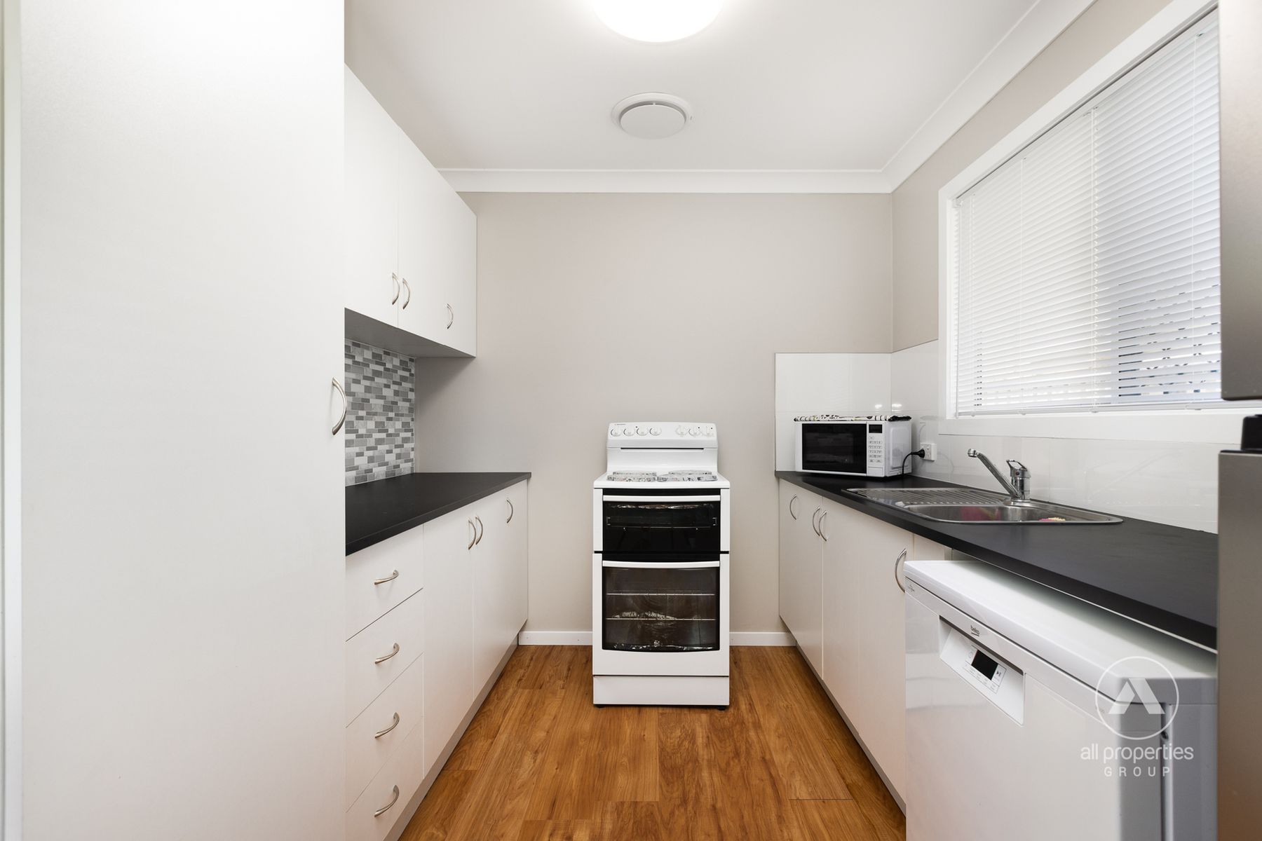 21 Lenner Street, Slacks Creek QLD 4127, Slacks Creek - Thumbnail 4