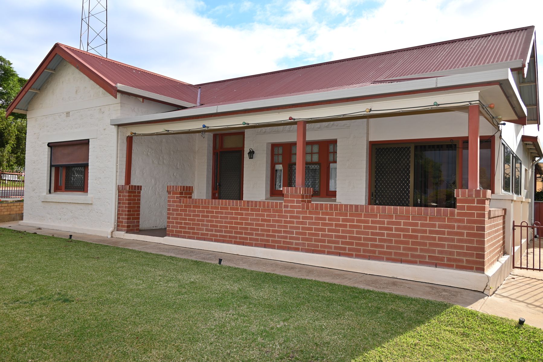 2 Lawrie Terrace, Waikerie SA 5330, Waikerie - Image 1