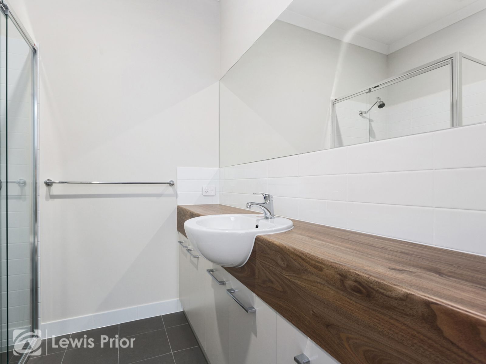 3 Regal Place, Tonsley SA 5042, Tonsley - Thumbnail 2