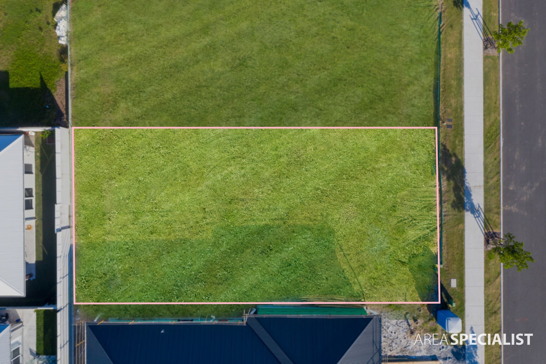 33 Hamilton Drive, Jacobs Well, QLD 4208, Jacobs Well - Thumbnail 2