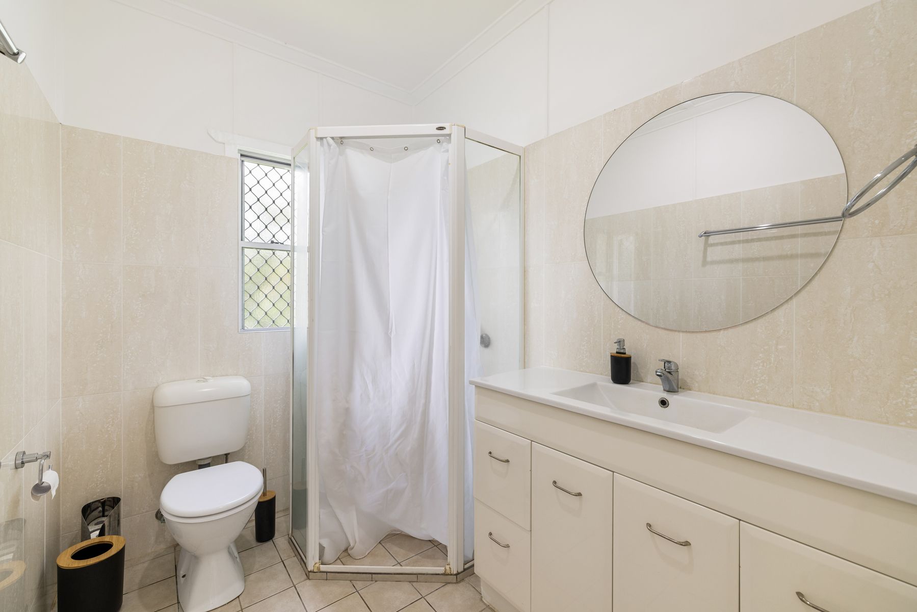 737 Ruthven Street, South Toowoomba QLD 4350, South Toowoomba - Thumbnail 8