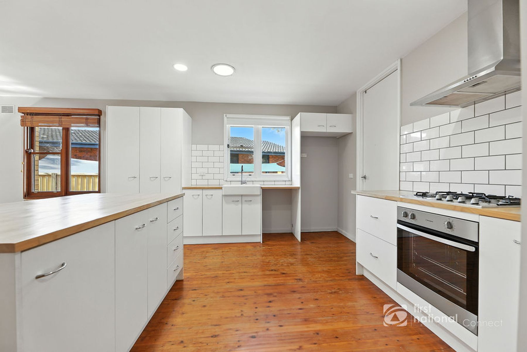 50 Mckellar Crescent, South Windsor NSW 2756, South Windsor - Thumbnail 5