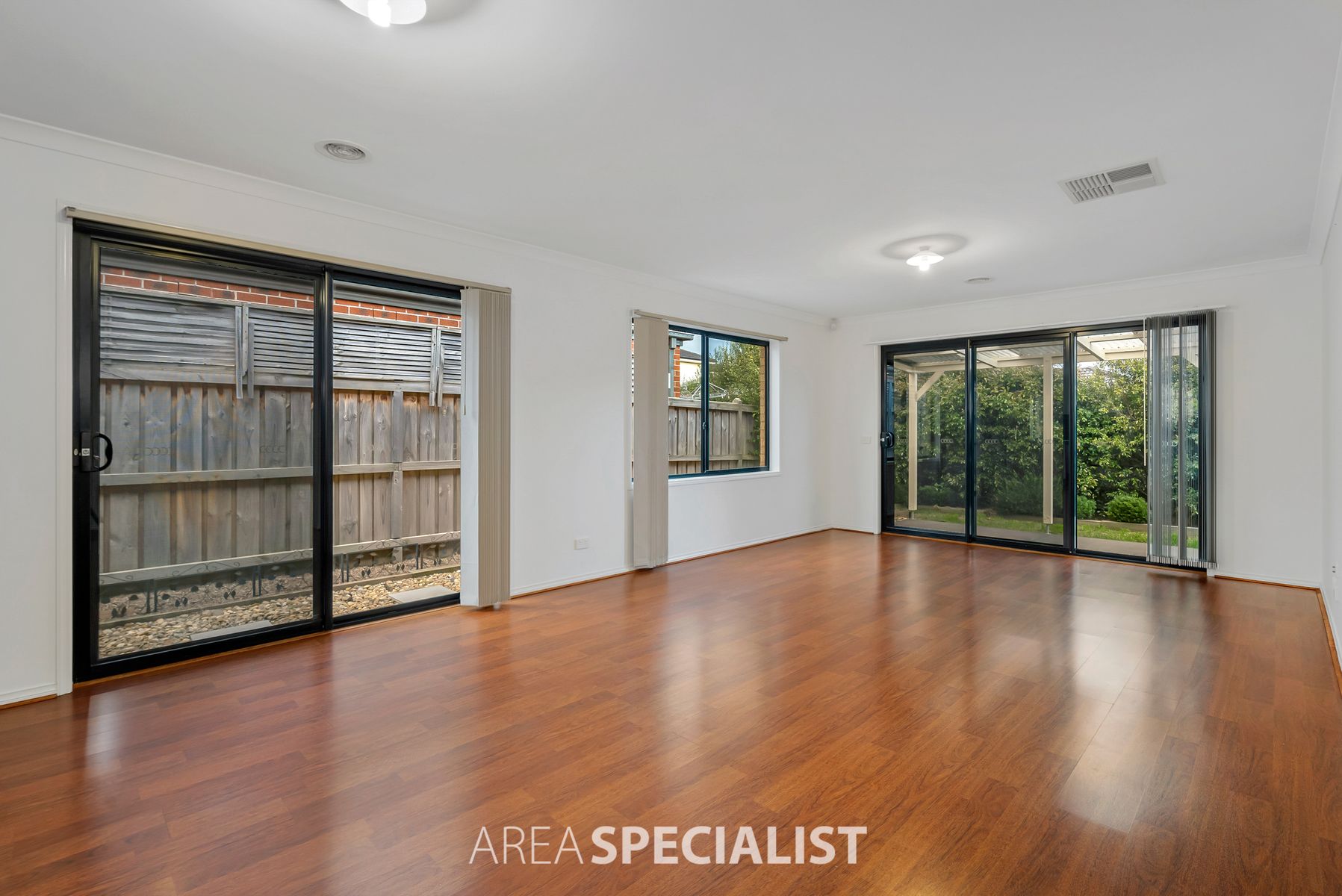 41 George Frederick Road, Cranbourne West, VIC 3977, Cranbourne West - Thumbnail 3
