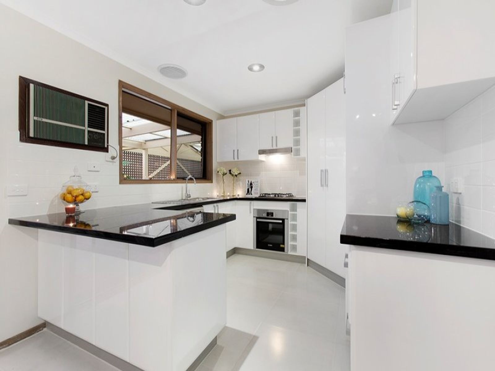 10 Milton Court, Aspendale Gardens, VIC 3195, Aspendale Gardens - Thumbnail 3