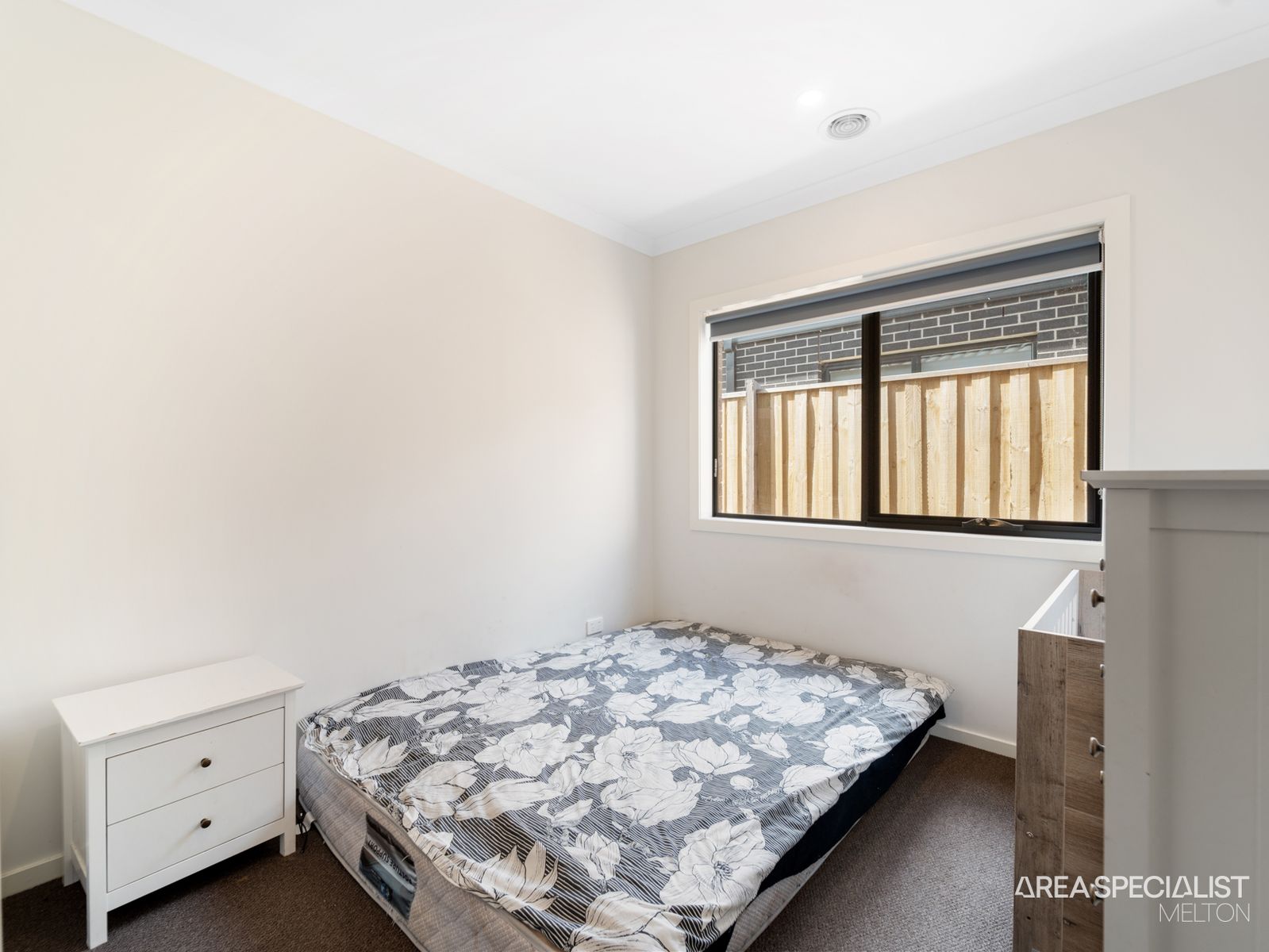 6 Huntingfield Street, Thornhill Park, VIC 3335, Thornhill Park - Thumbnail 5