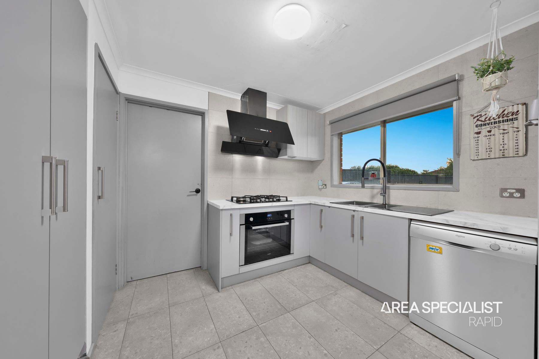1 Appila Close, Hallam, Hallam - Thumbnail 3