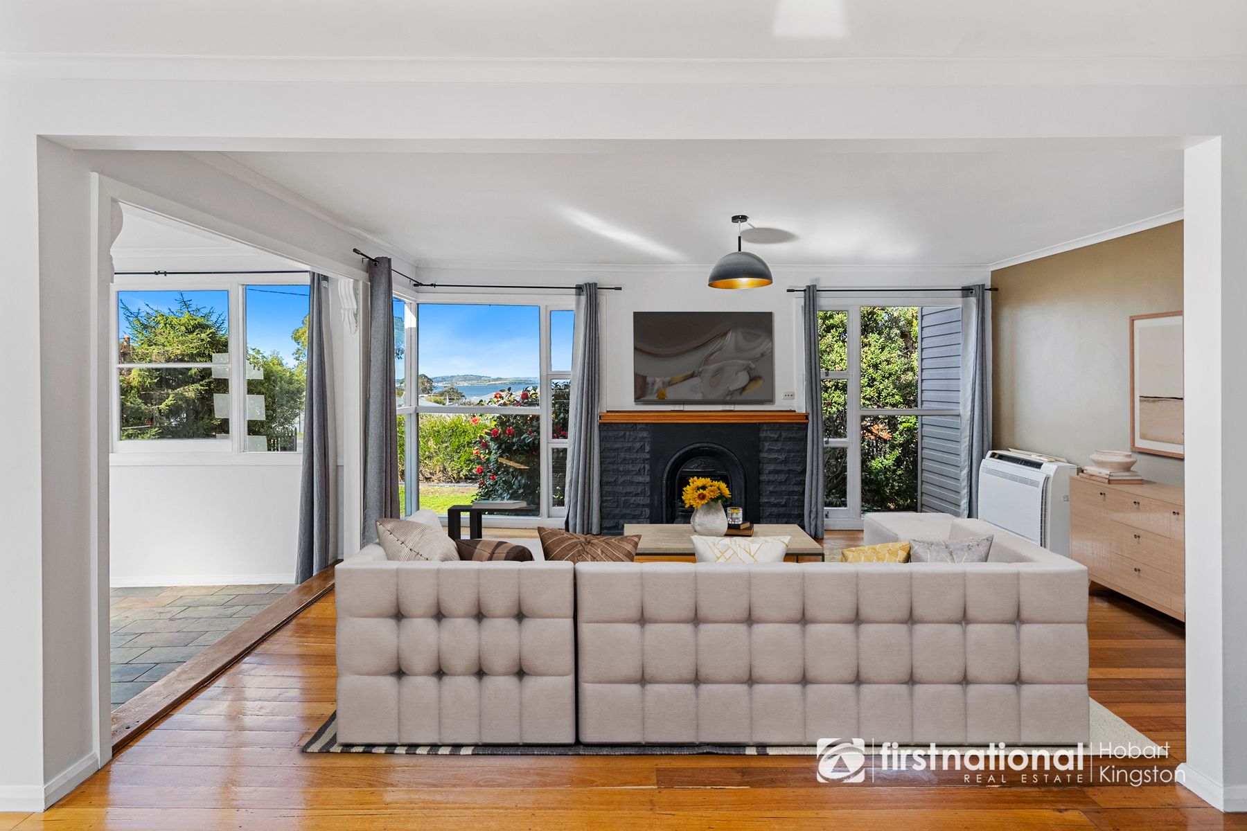217 Roslyn Avenue, Blackmans Bay TAS 7052, Blackmans Bay - Thumbnail 5