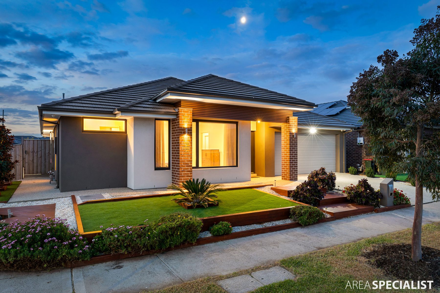 9 Larapinta Entrance, Werribee, VIC 3030, Werribee - Thumbnail 3