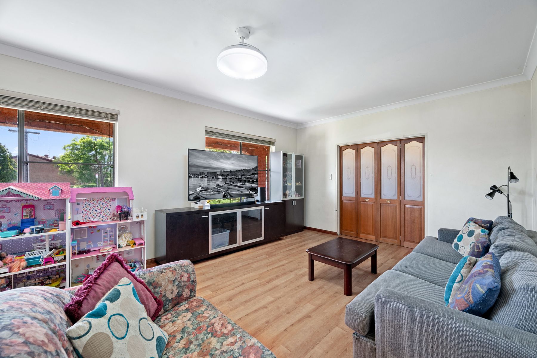 17 Greendale Road, Wallacia NSW 2745, Wallacia - Thumbnail 2