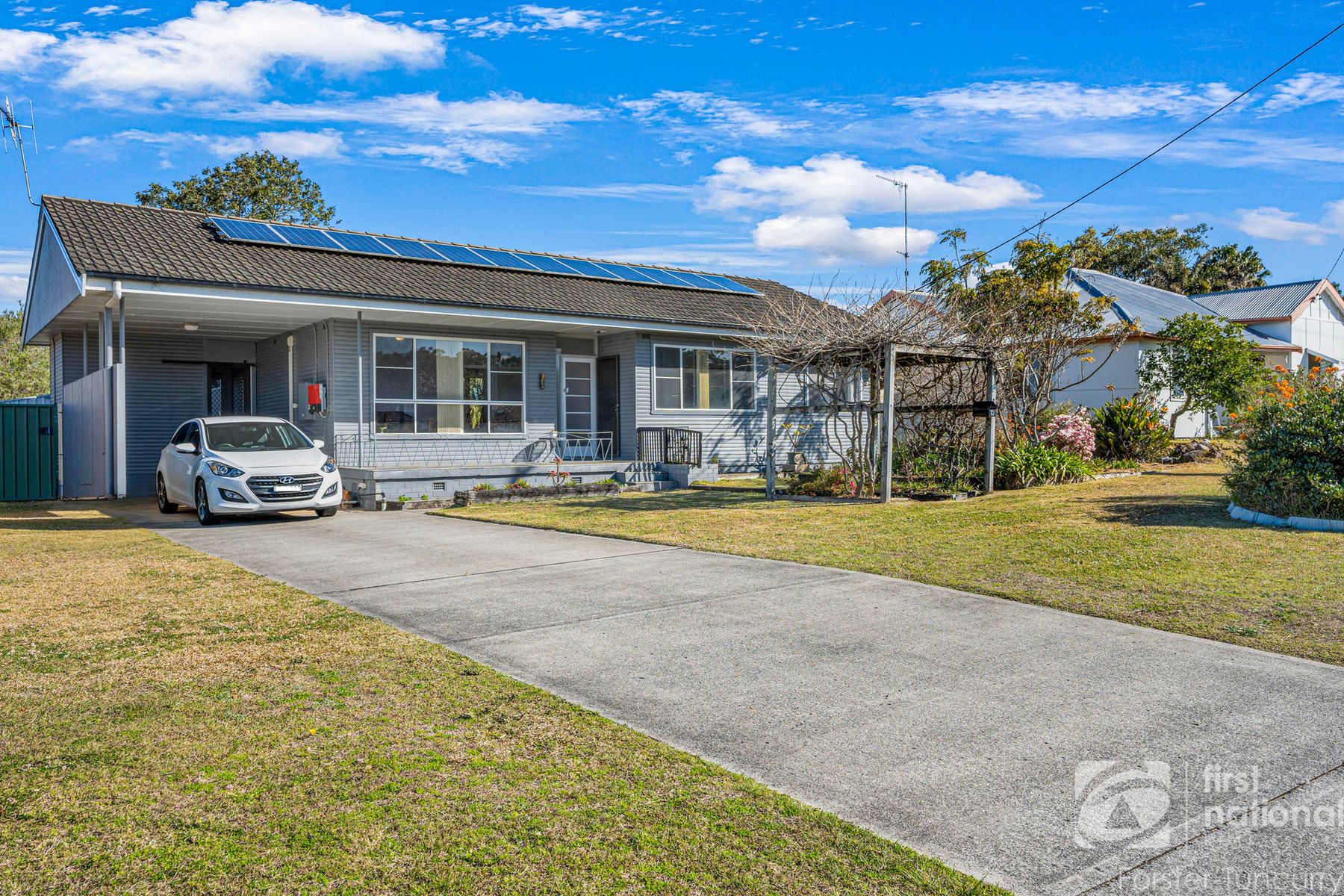 10 South Street, Tuncurry NSW 2428, Tuncurry - Image 1