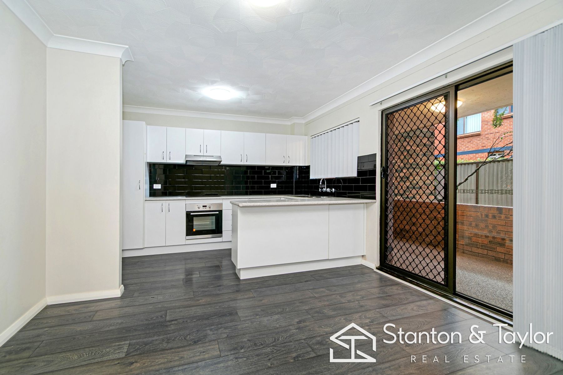 2/17 Preston Street, Jamisontown - Thumbnail 4