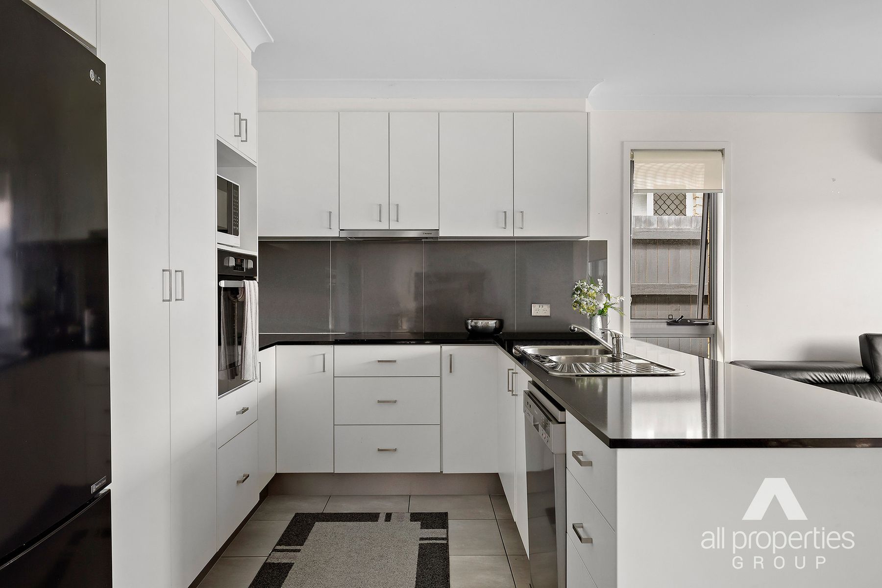 199 Darlington Drive, Yarrabilba QLD 4207, Yarrabilba - Thumbnail 2
