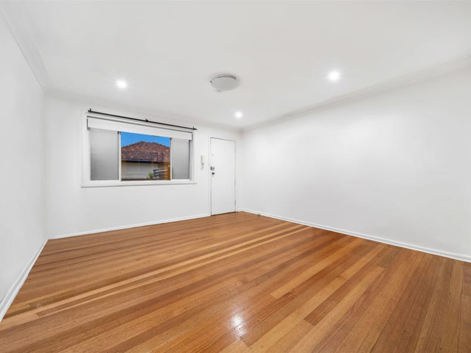 2/11 Burns Avenue, Clayton South, VIC 3169, Clayton South - Thumbnail 2
