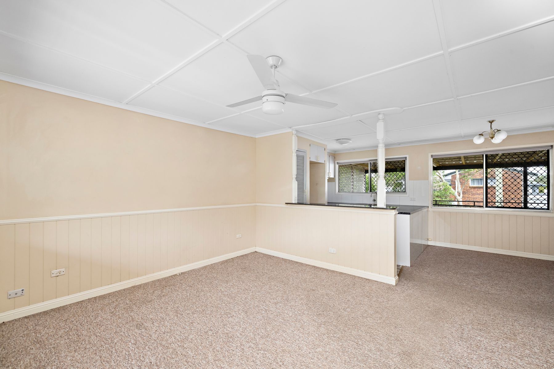 4 Hampton Court, Birkdale, QLD 4159, Birkdale - Thumbnail 3