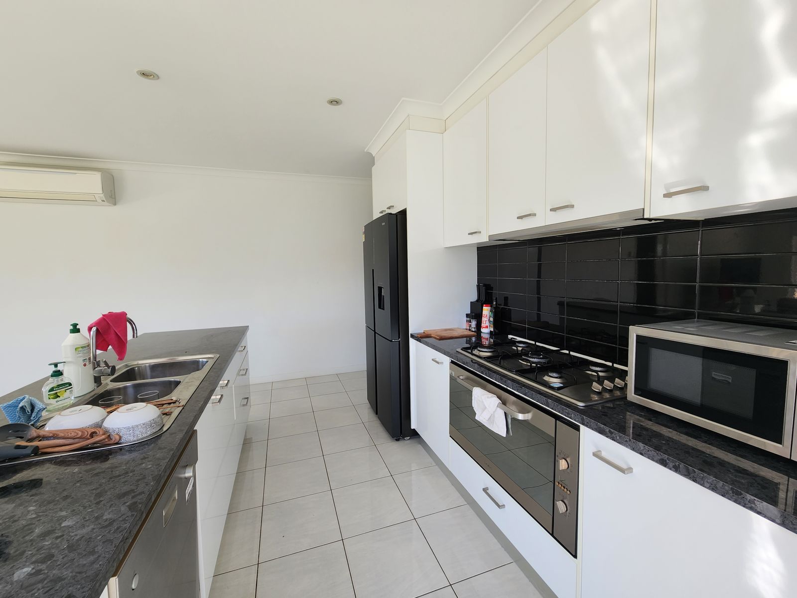 3A Dampier Close, Traralgon VIC 3844, Traralgon - Thumbnail 2