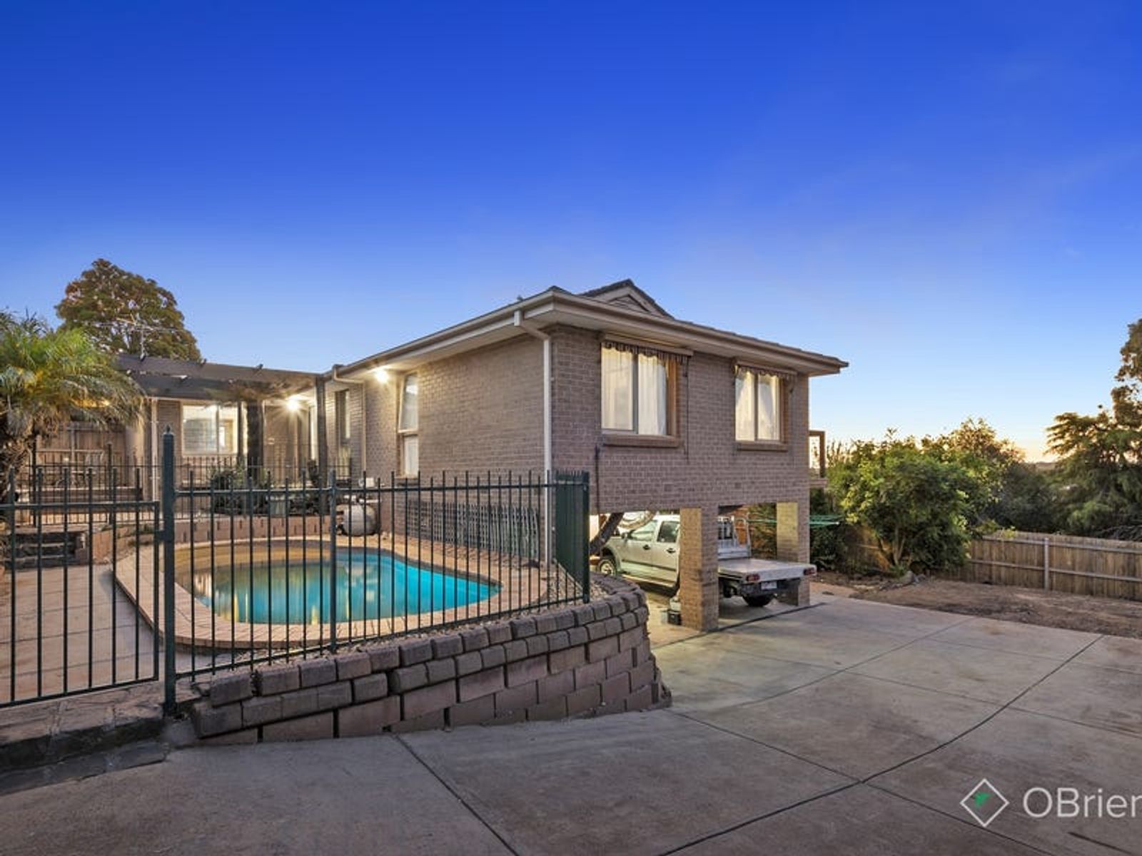 35 Regnans Avenue, Endeavour Hills, VIC 3802, Endeavour Hills - Thumbnail 8