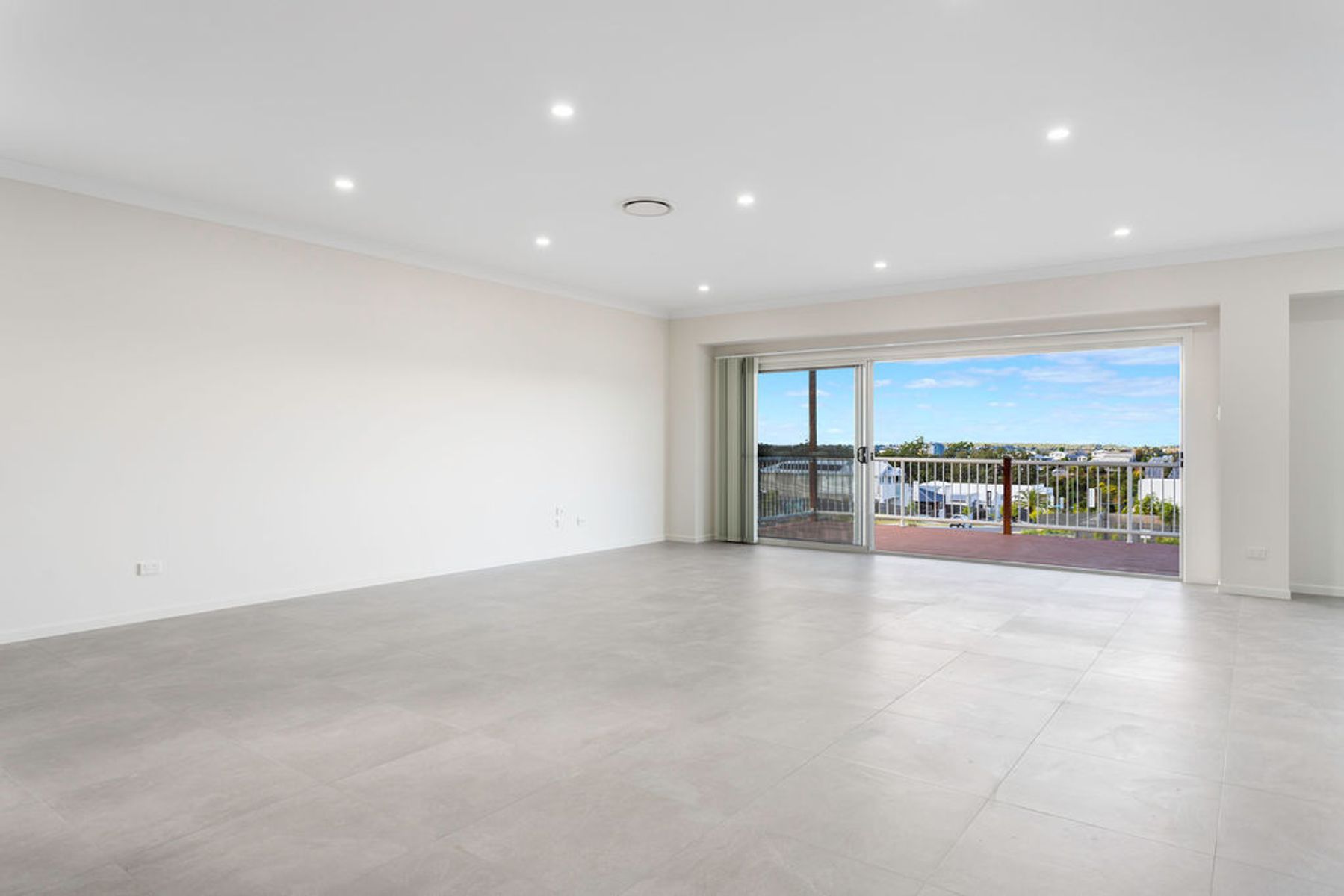 37 Bemina Crescent, Spring Mountain QLD 4300, Spring Mountain - Thumbnail 2