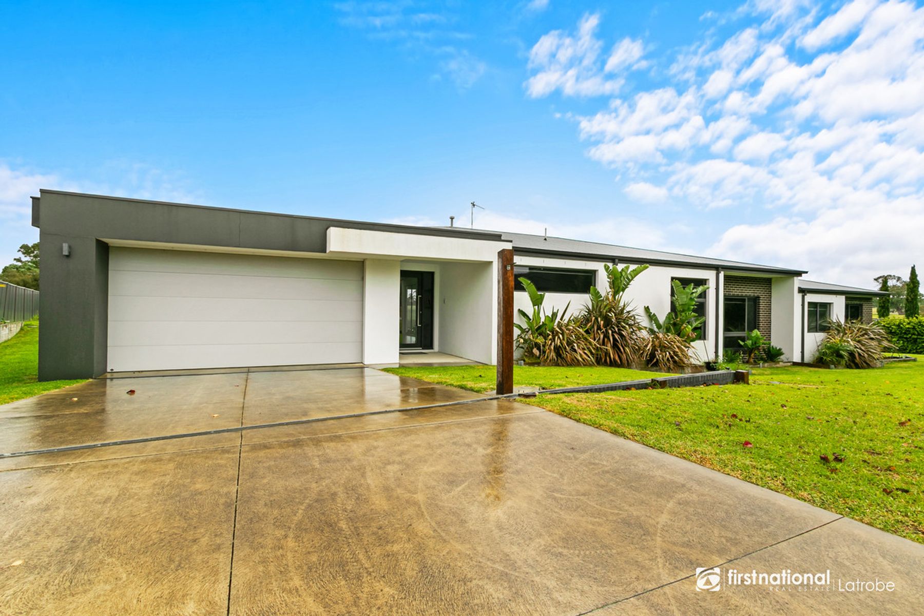 12 Woodhall Close, Traralgon East VIC 3844, Traralgon East - Image 1
