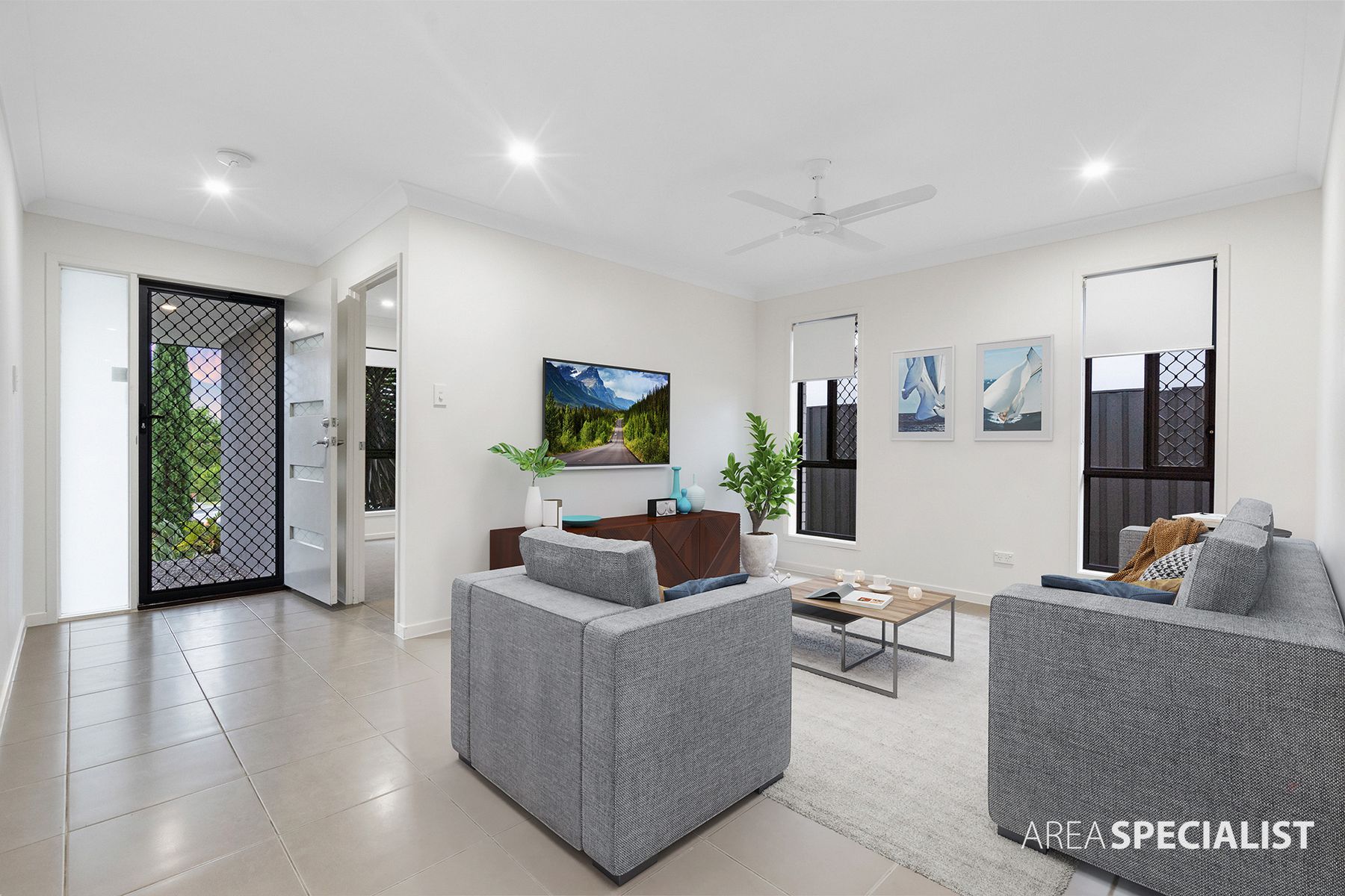 8 Aspect Street, Pimpama, QLD 4209, Pimpama - Thumbnail 2
