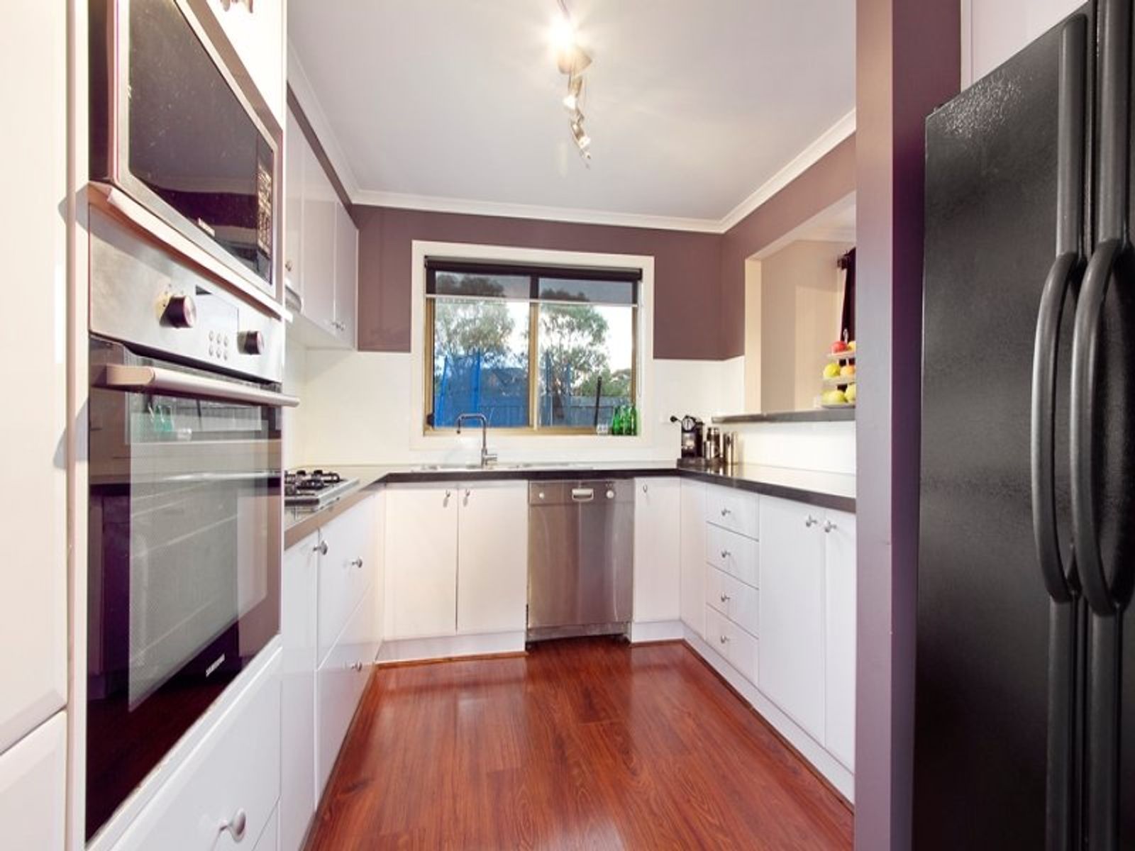 18 Kearney Drive, Aspendale Gardens, VIC 3195, Aspendale Gardens - Thumbnail 2