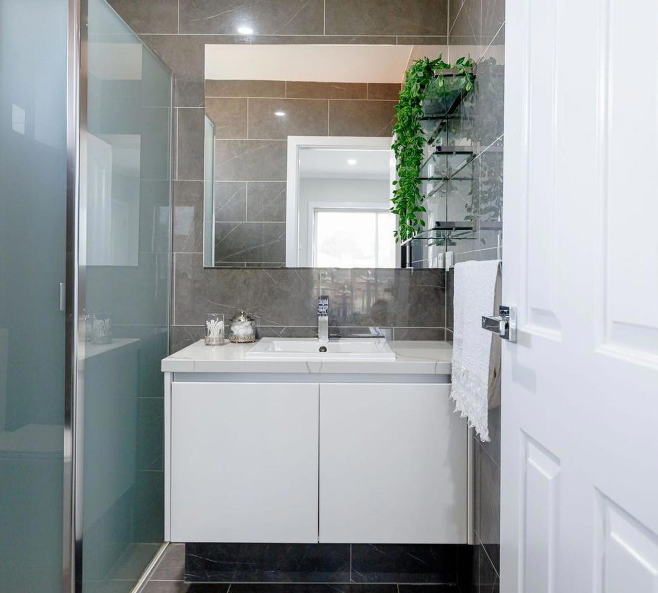 23 Amarina  Close, Meadow Heights VIC 3048, Meadow Heights - Thumbnail 6