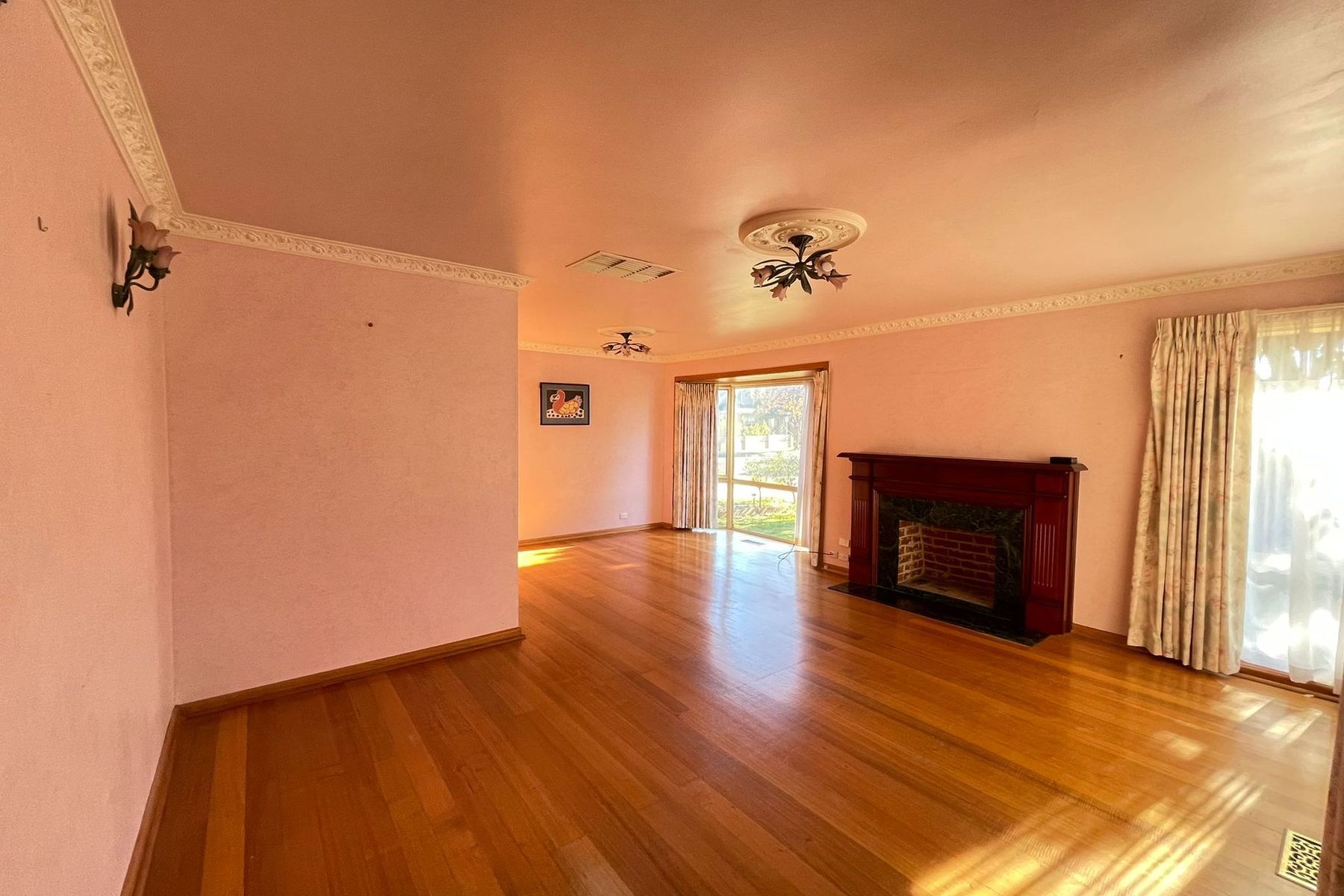 10 Suemar Street, Mulgrave, VIC 3170, Mulgrave - Thumbnail 2