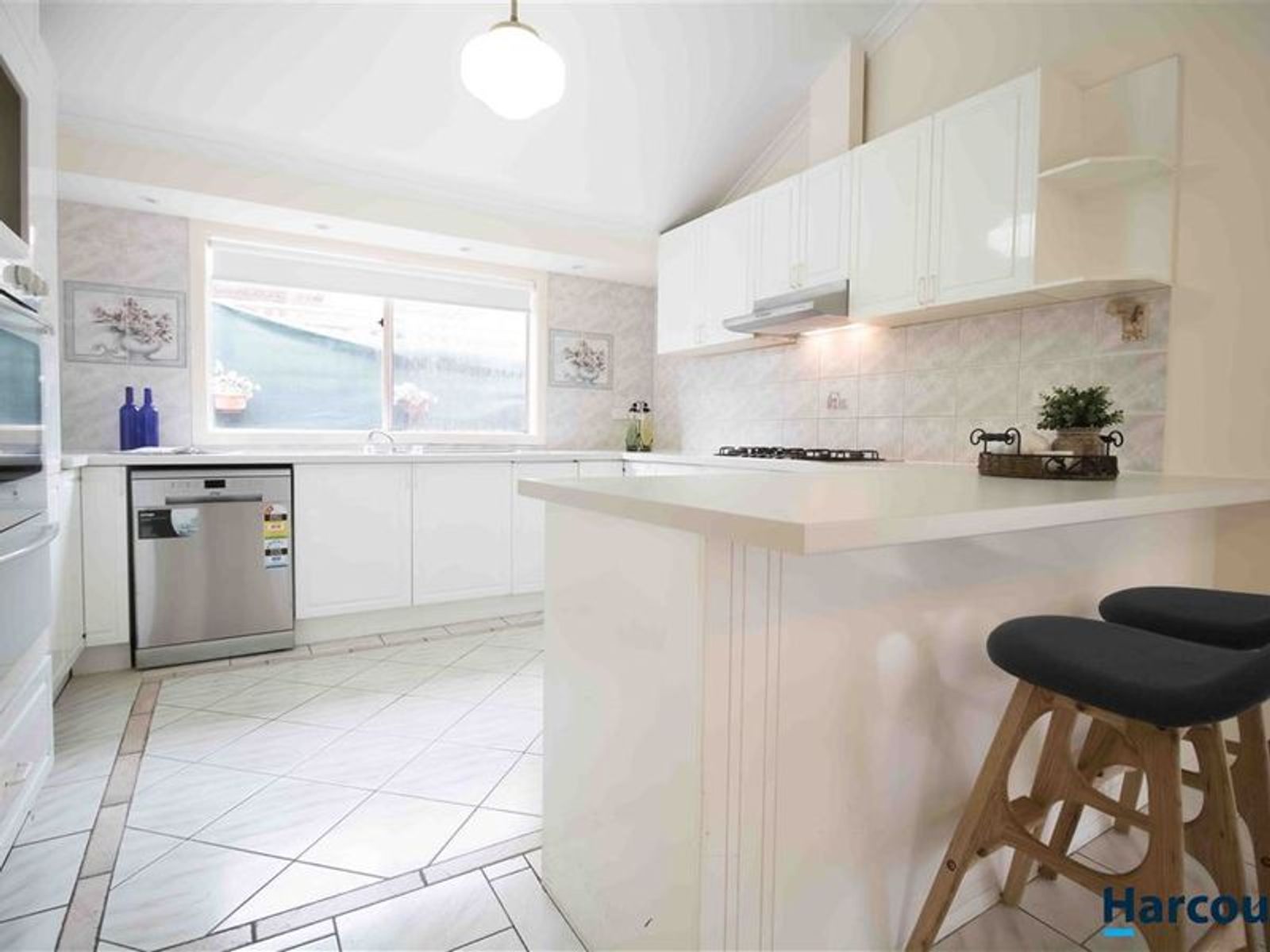 15 Flint Crescent, Delahey, VIC 3037, Delahey - Thumbnail 6
