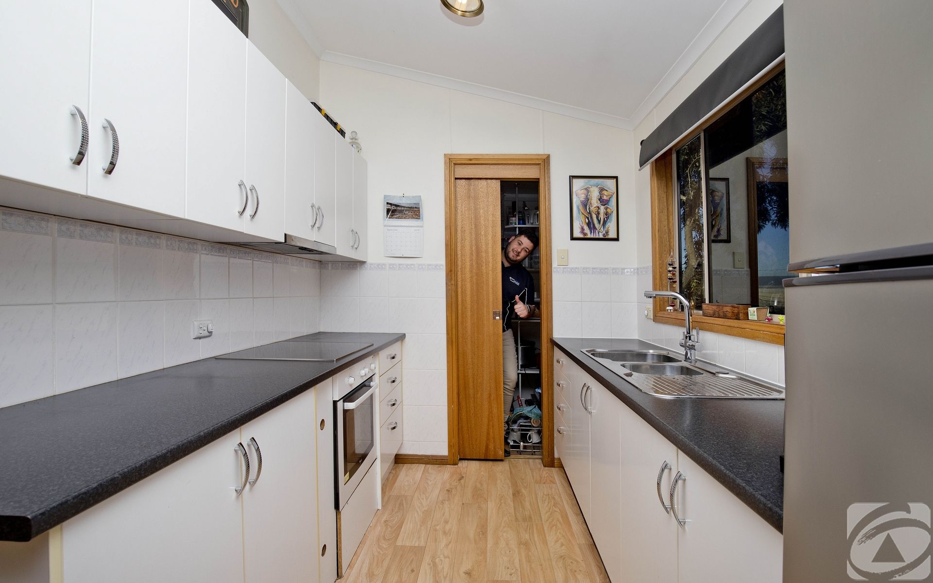 Site 46, 566 King Road 2
